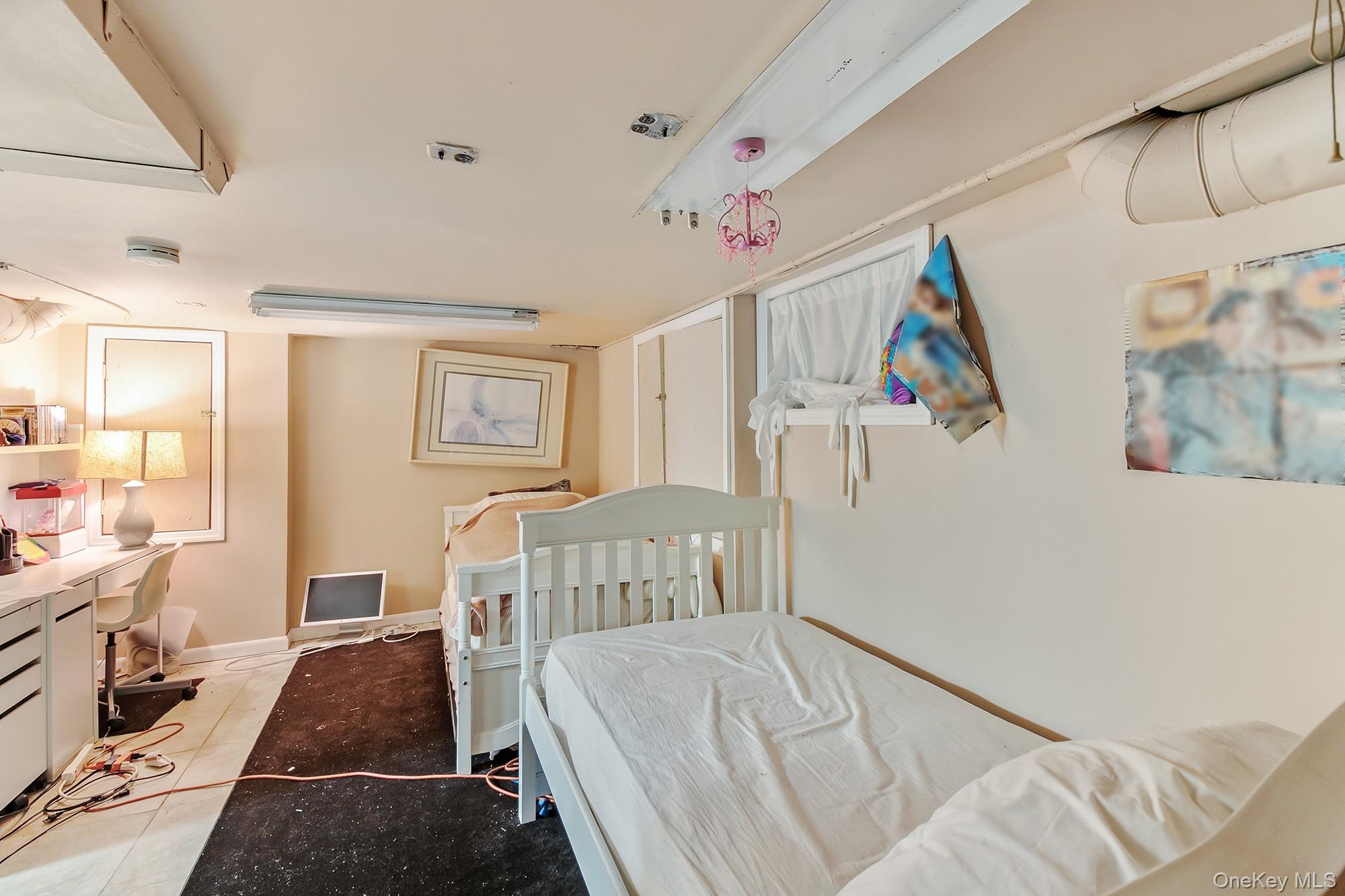 23 S Airmont Road, Suffern, NY 10901