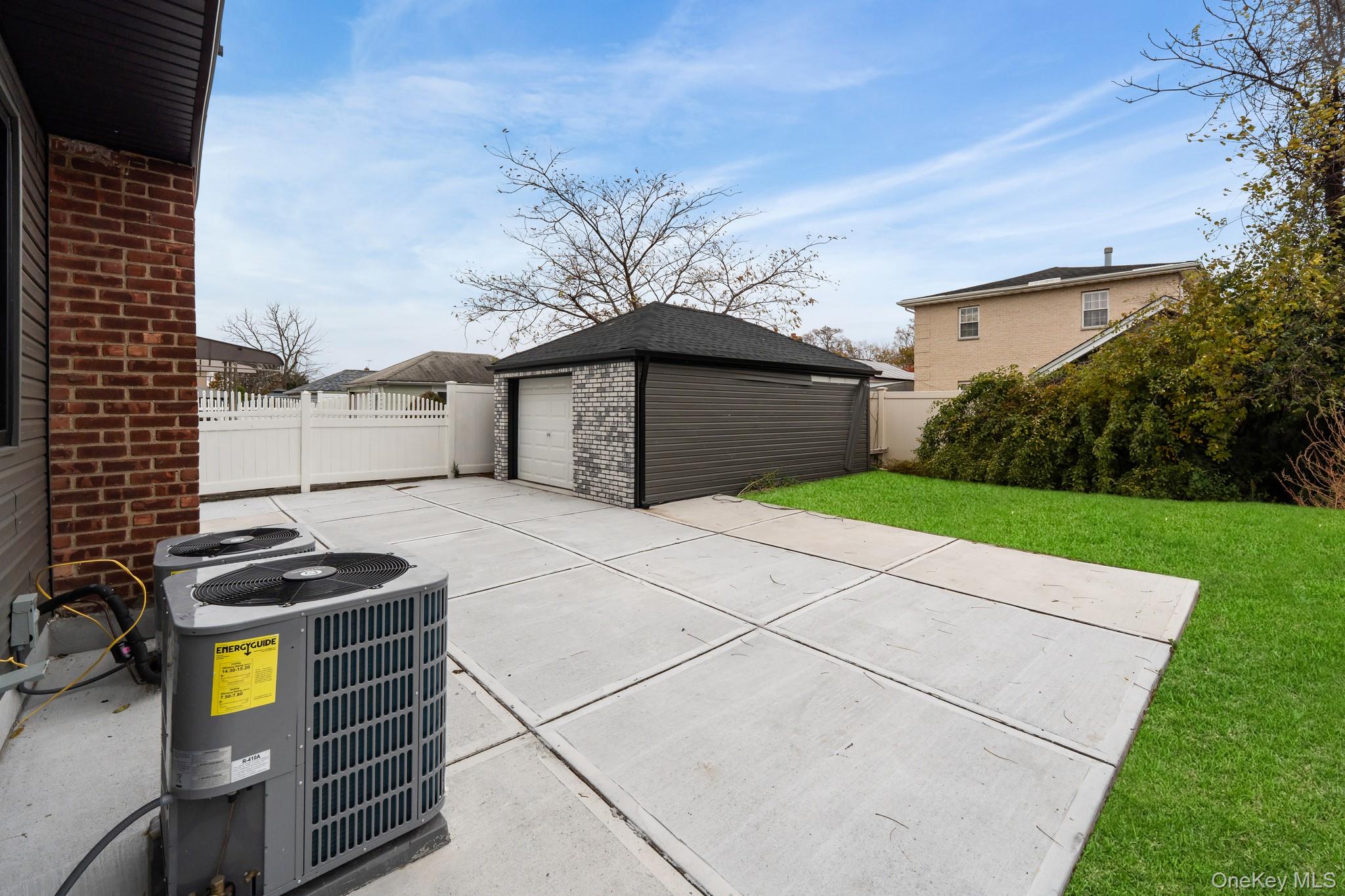 24149 148th Drive, Rosedale, NY 11422