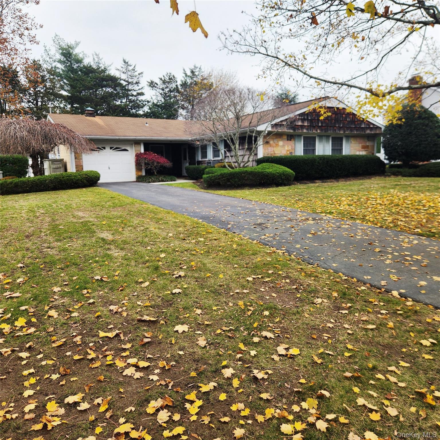 28 Hargrove Drive, Stony Brook, NY 11790