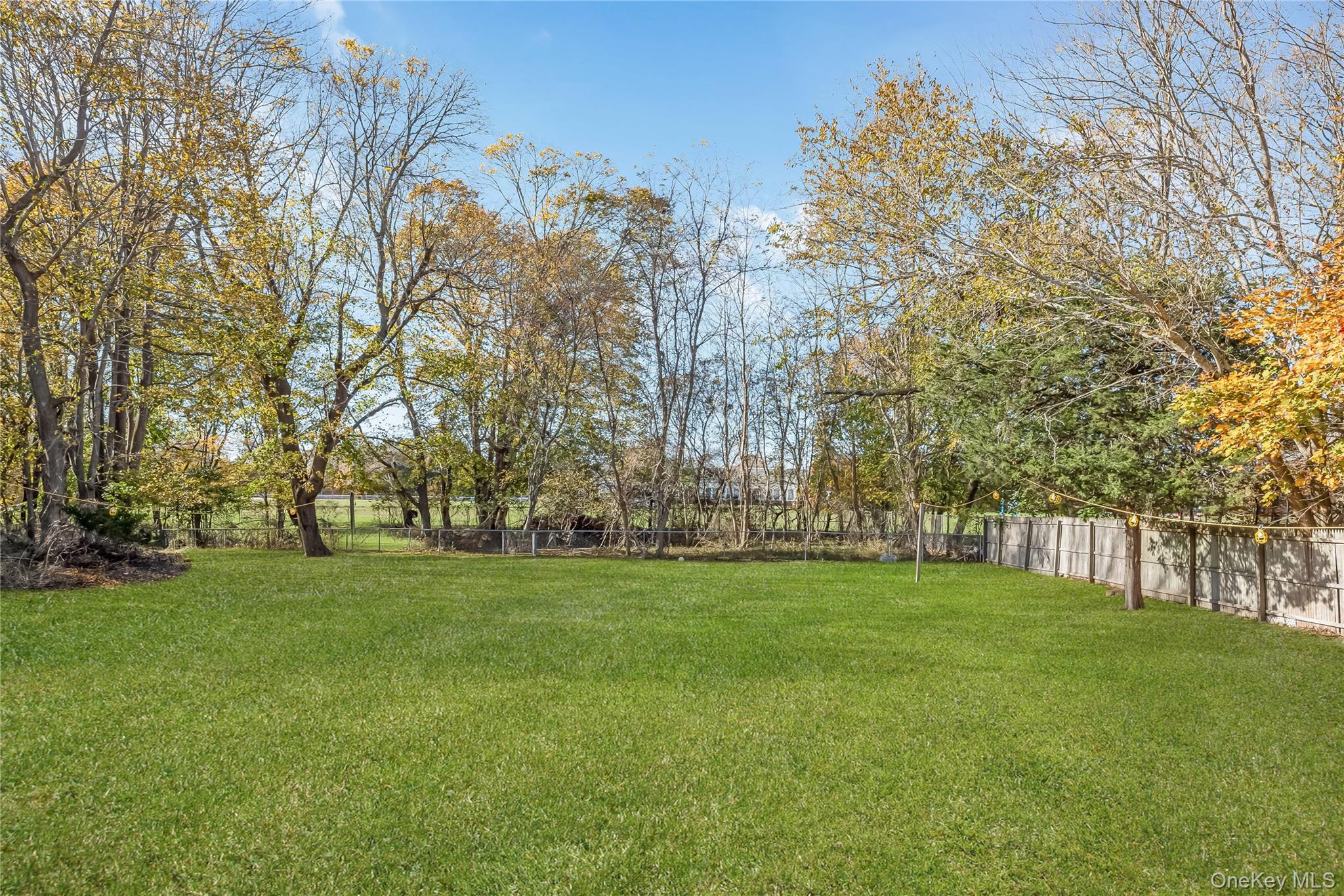 18 Atlantic Avenue, East Moriches, NY 11940