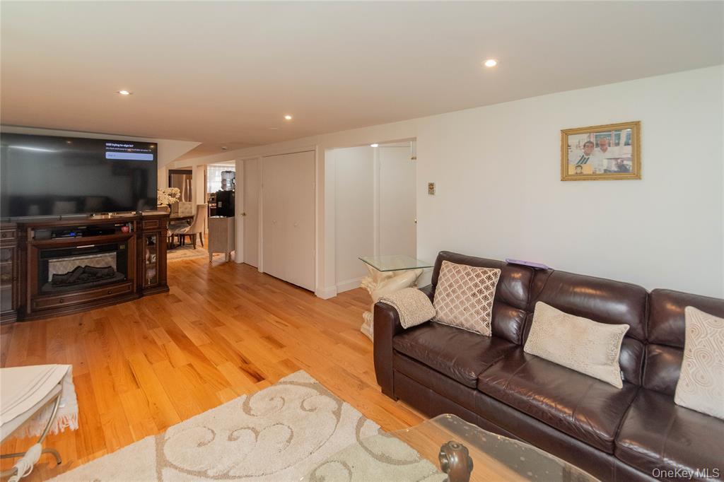 65 Berkshire Trail, Smallwood, NY 12720