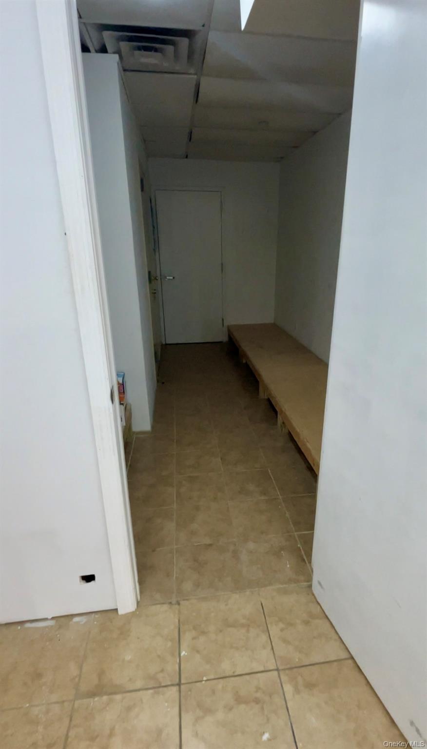 4218 Bowne Street # 1C, Flushing, NY 11355