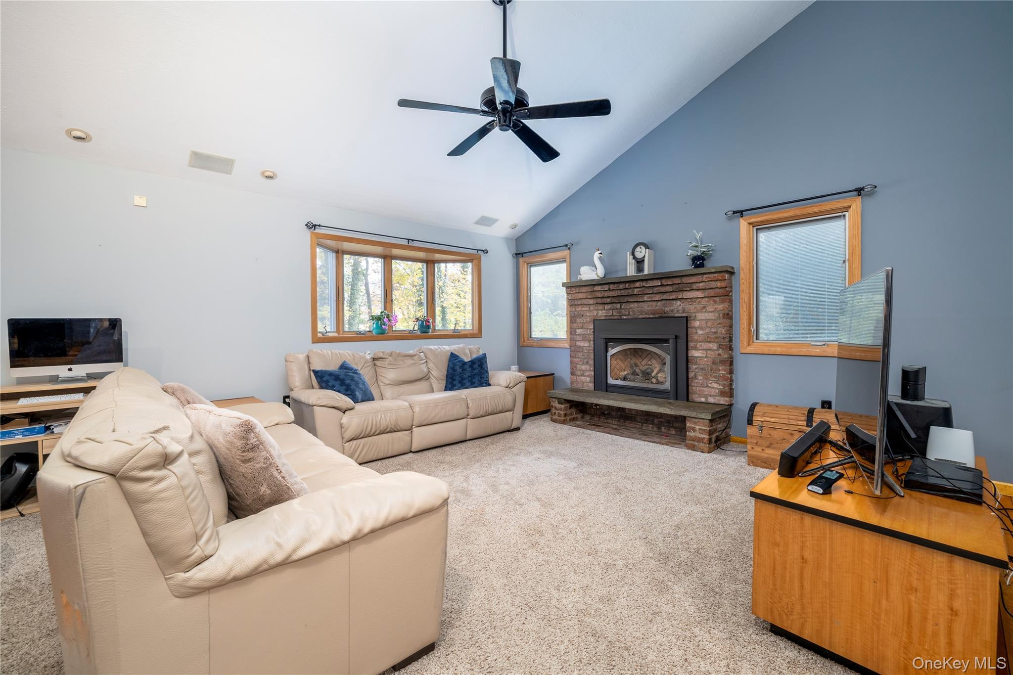 68 McCouns Lane, Oyster Bay, NY 11771