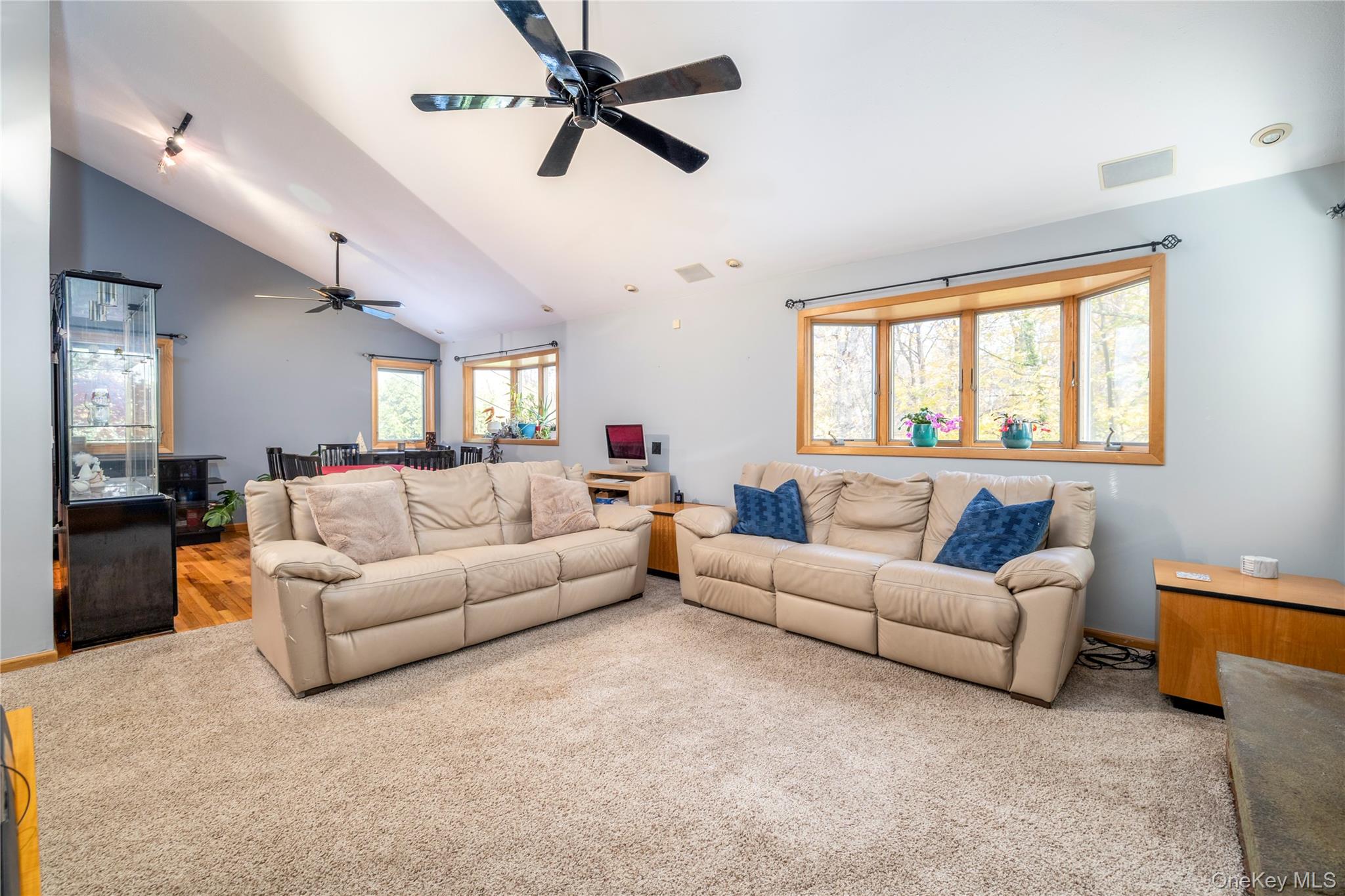 68 McCouns Lane, Oyster Bay, NY 11771