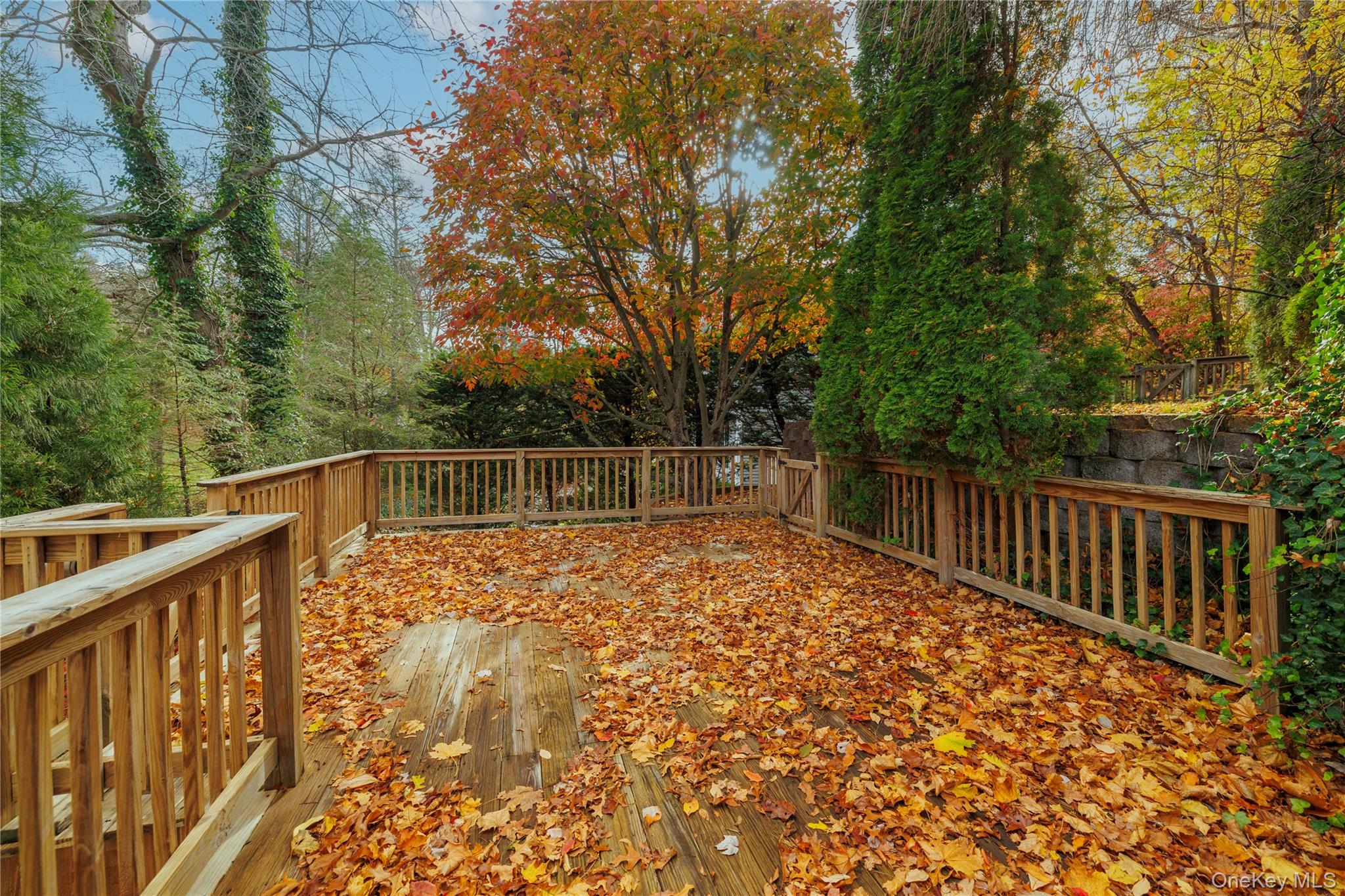 68 McCouns Lane, Oyster Bay, NY 11771