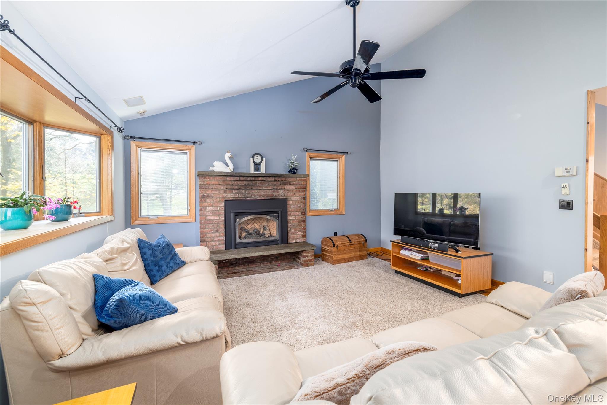 68 McCouns Lane, Oyster Bay, NY 11771