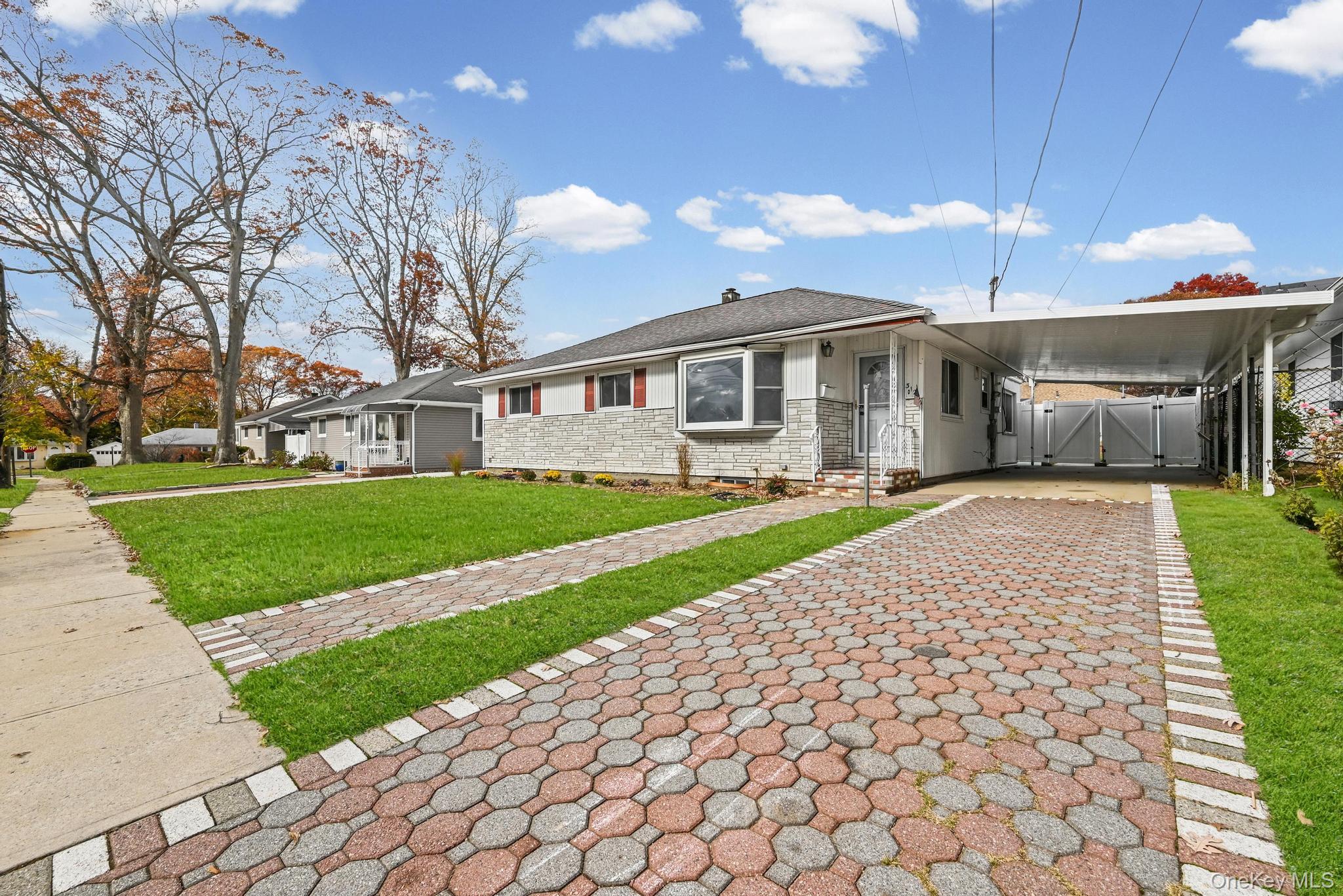 312 Coventry Road S, West Hempstead, NY 11552