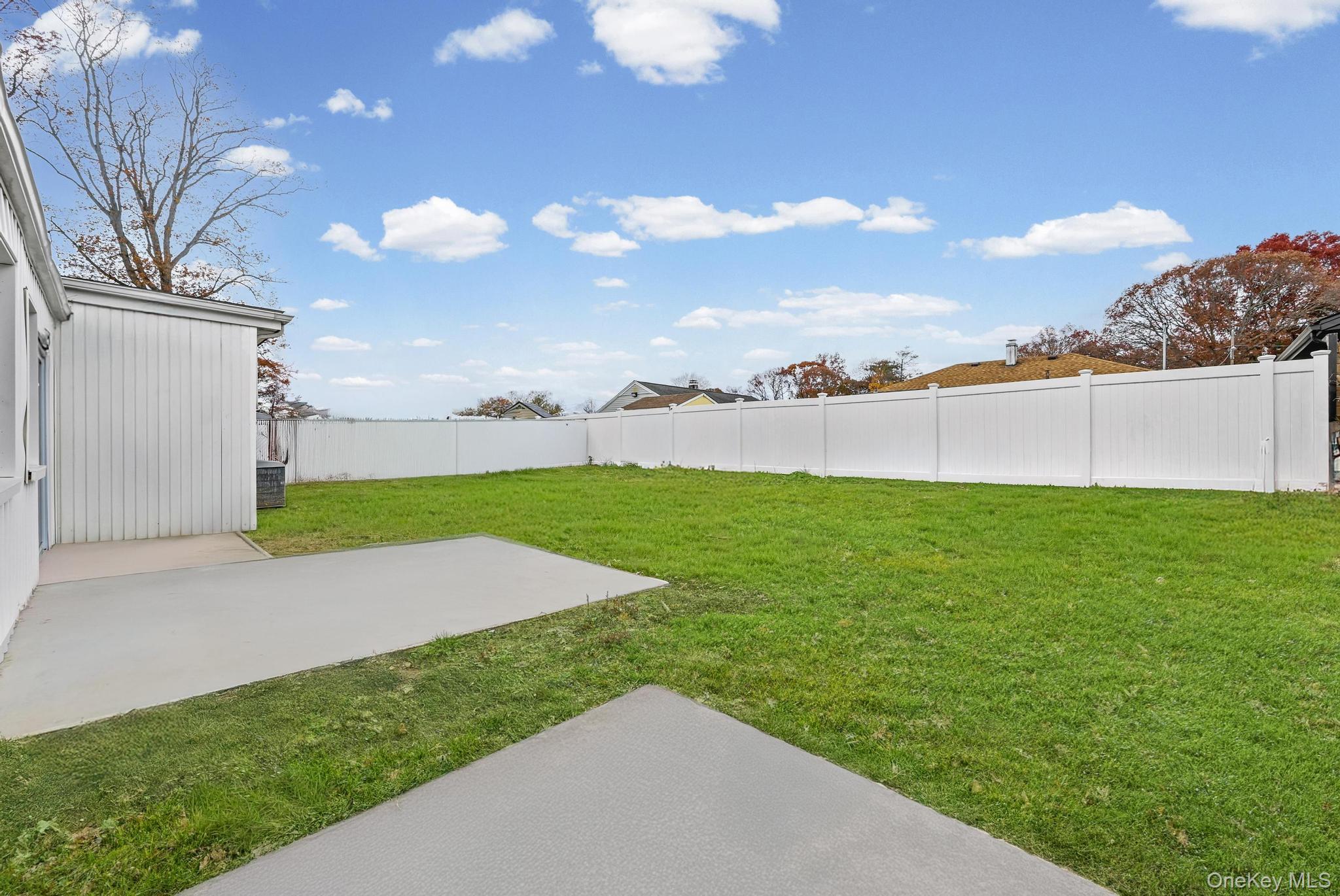 312 Coventry Road S, West Hempstead, NY 11552