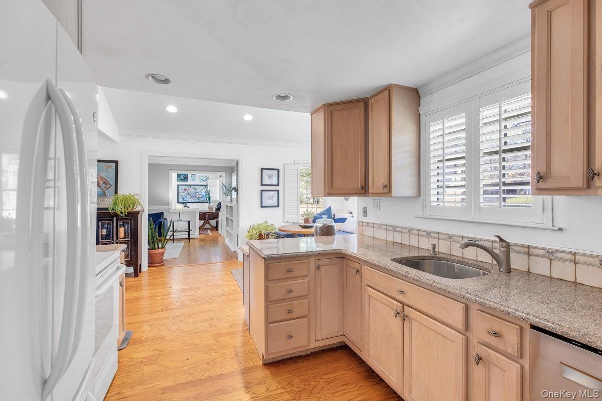 12 Jomar Road, Shoreham, NY 11786