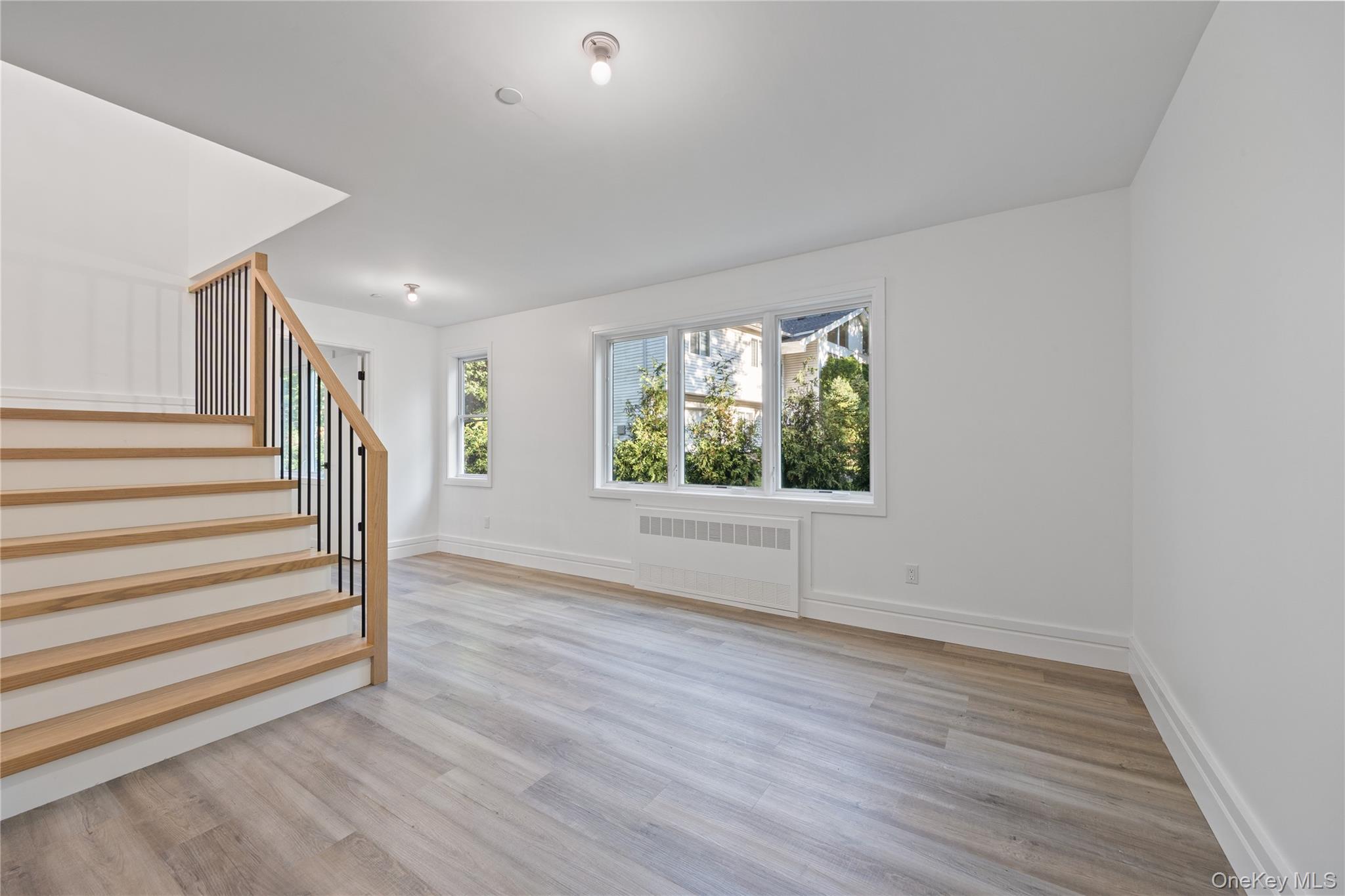 40 Singer Avenue # 214, Spring Valley, NY 10977