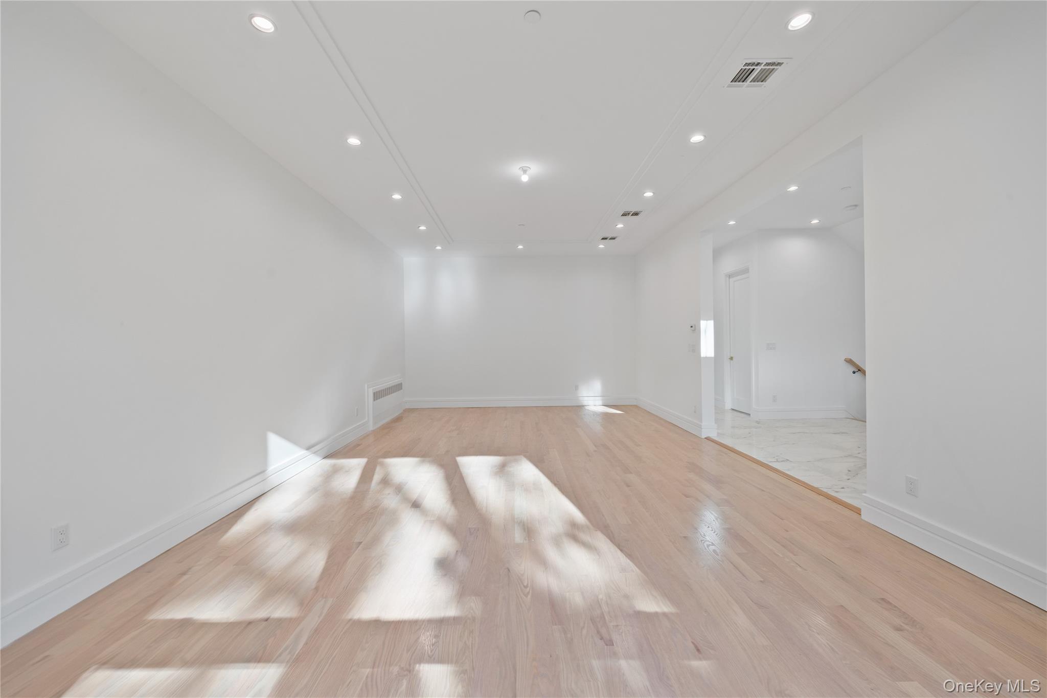 40 Singer Avenue # 214, Spring Valley, NY 10977