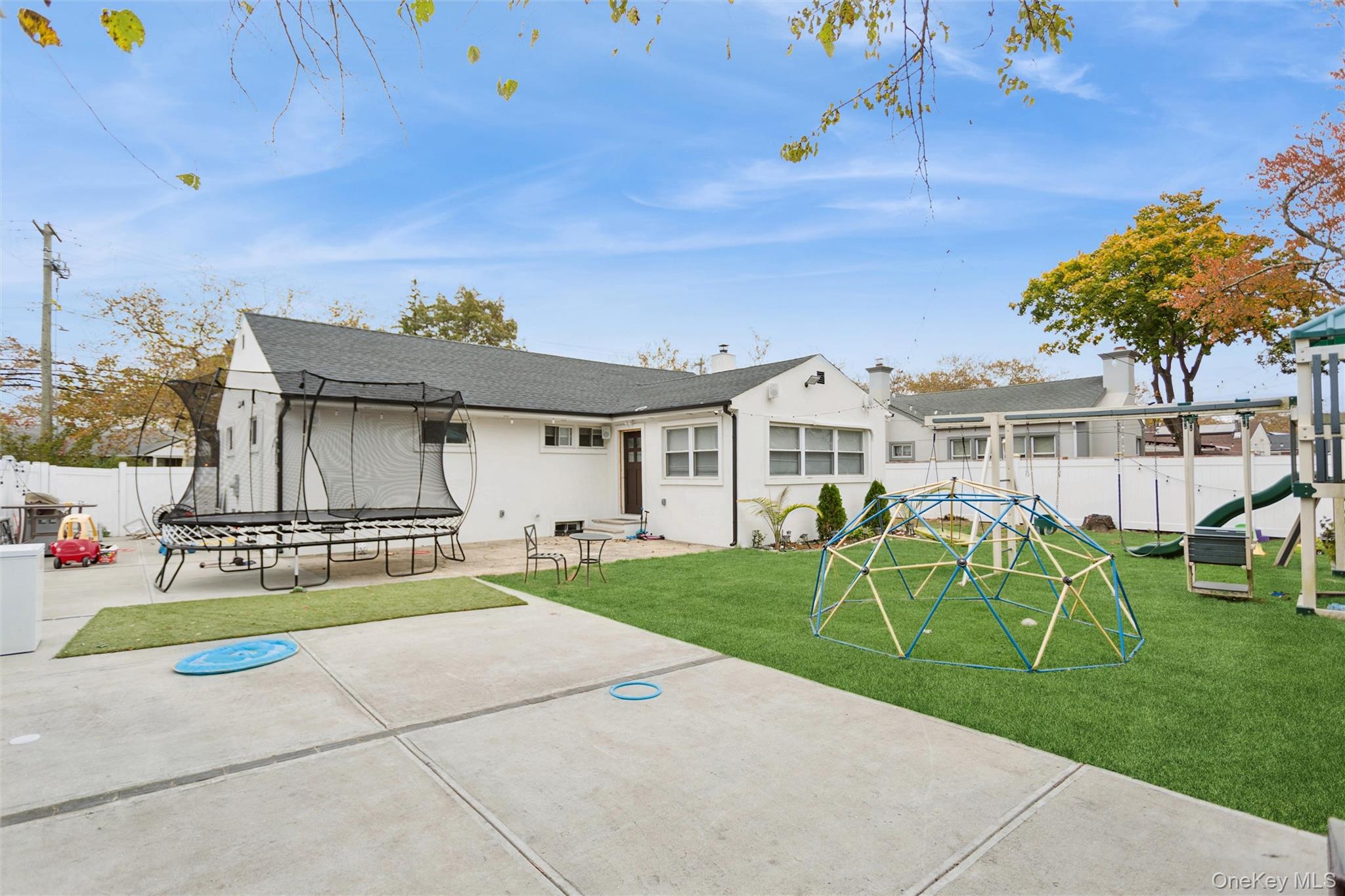 84 Rosedale Road, North Woodmere, NY 11581