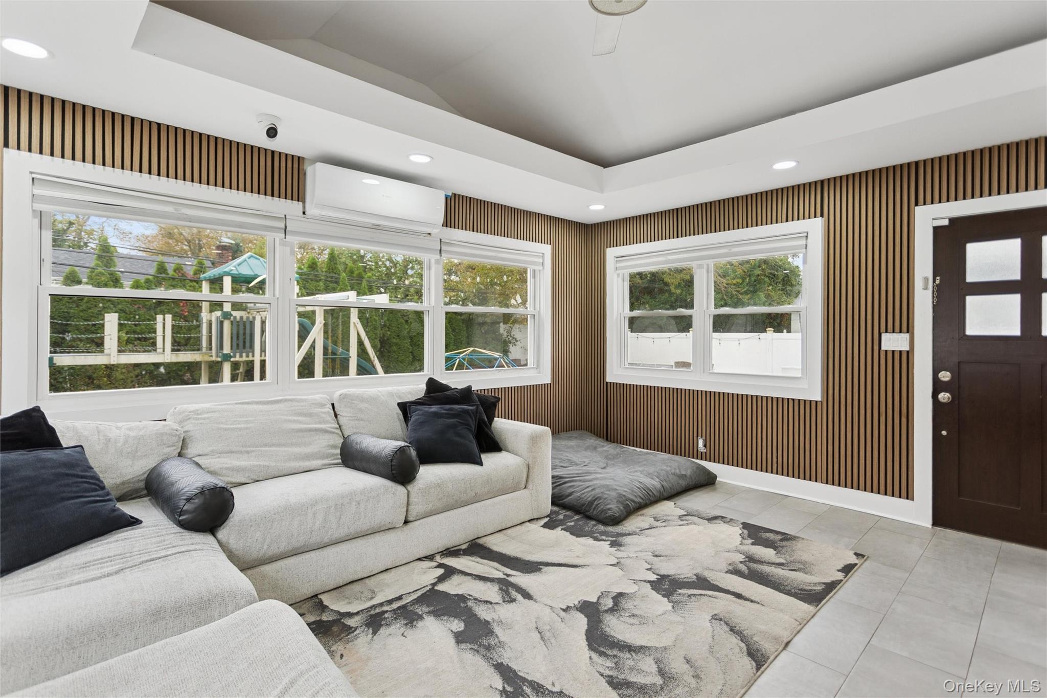 84 Rosedale Road, North Woodmere, NY 11581