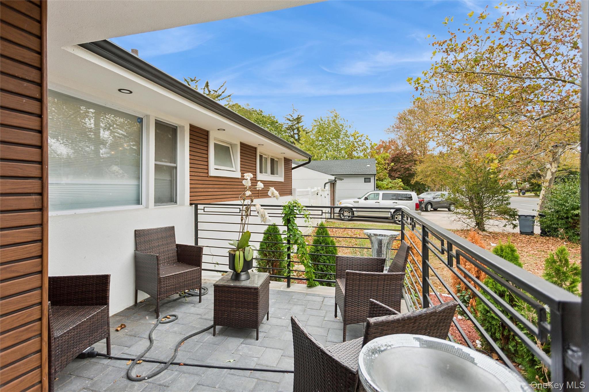 84 Rosedale Road, North Woodmere, NY 11581