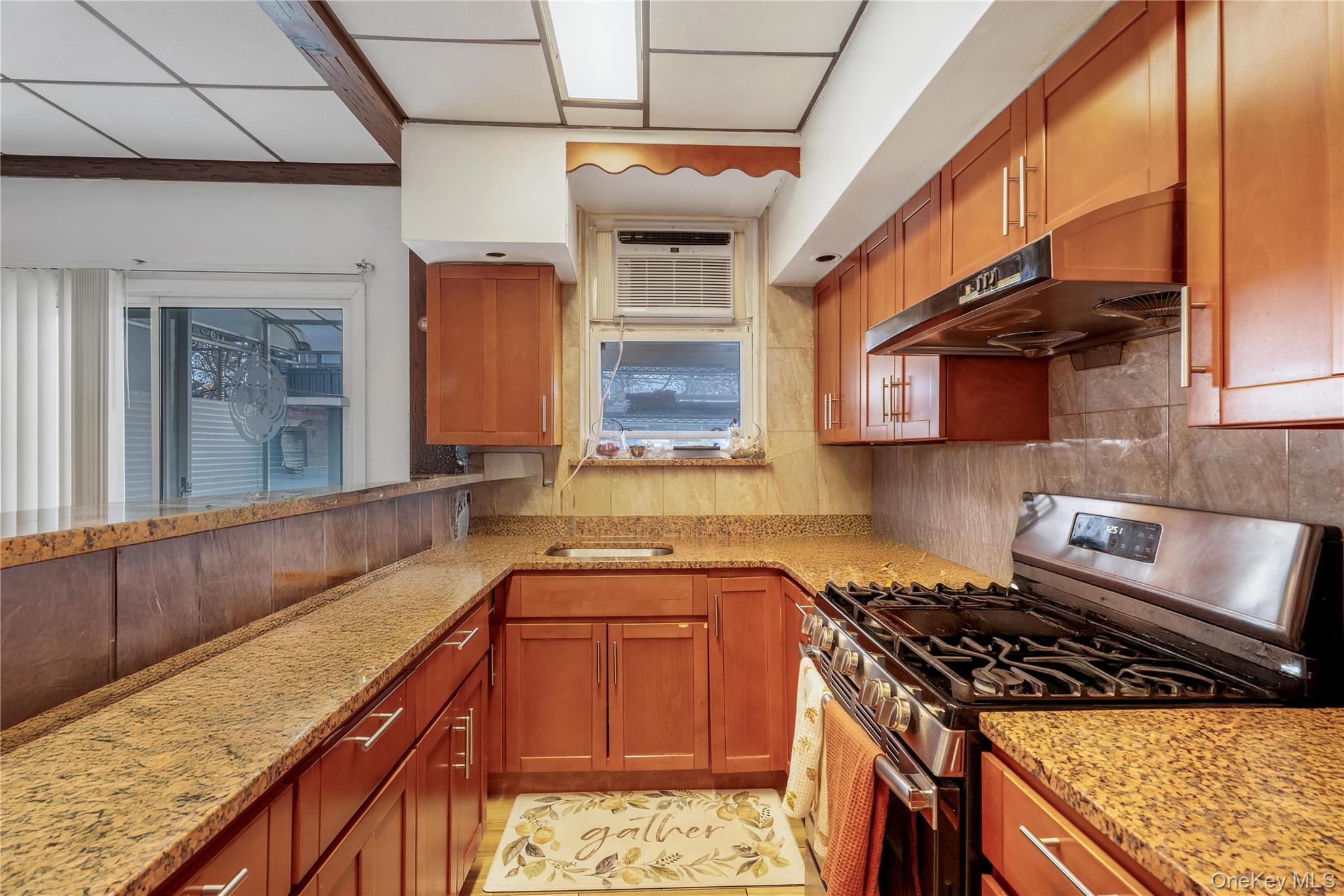 8863 19th Avenue, Brooklyn, NY 11214