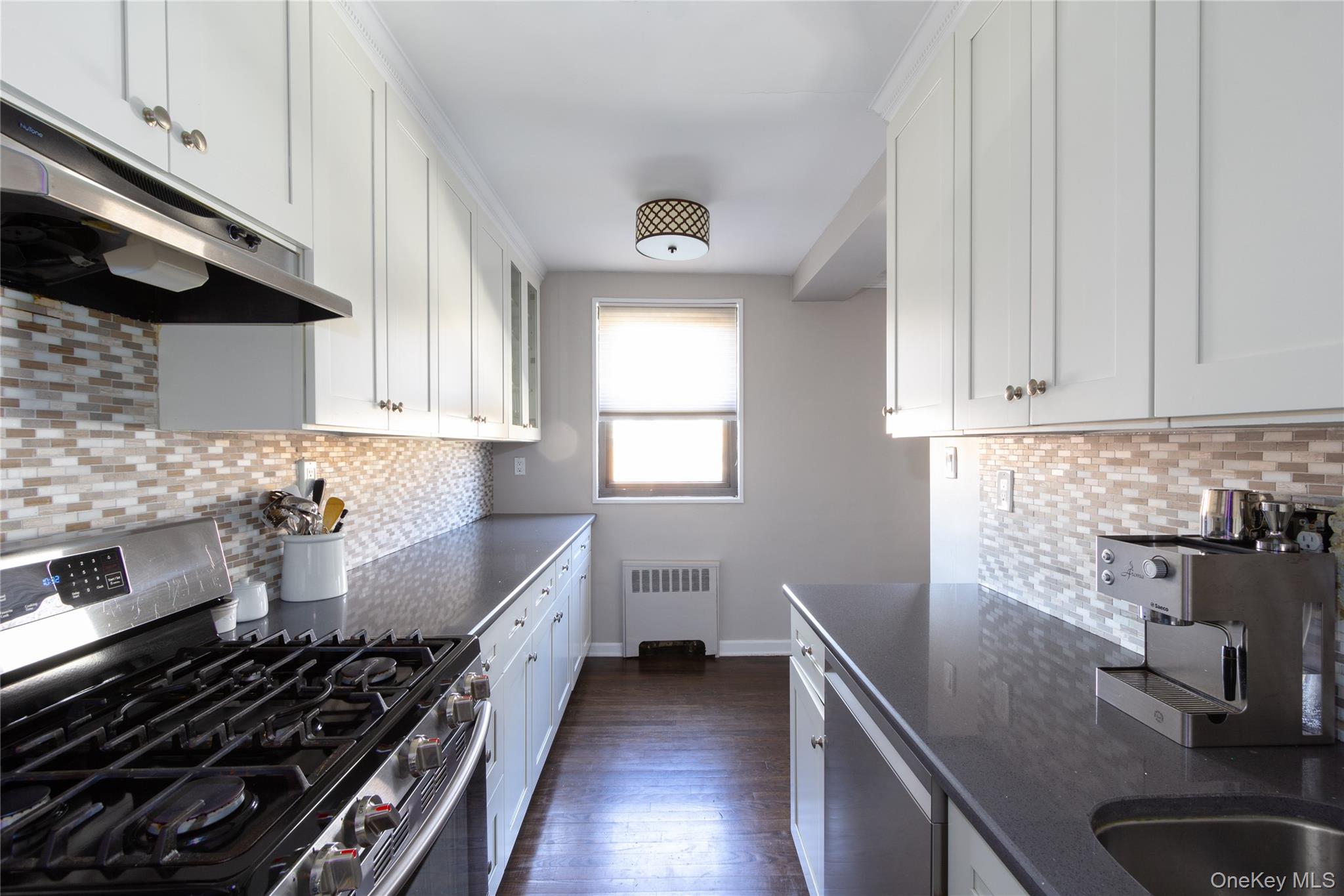 163-62 Willets Point Boulevard # Upper, Whitestone, NY 11357