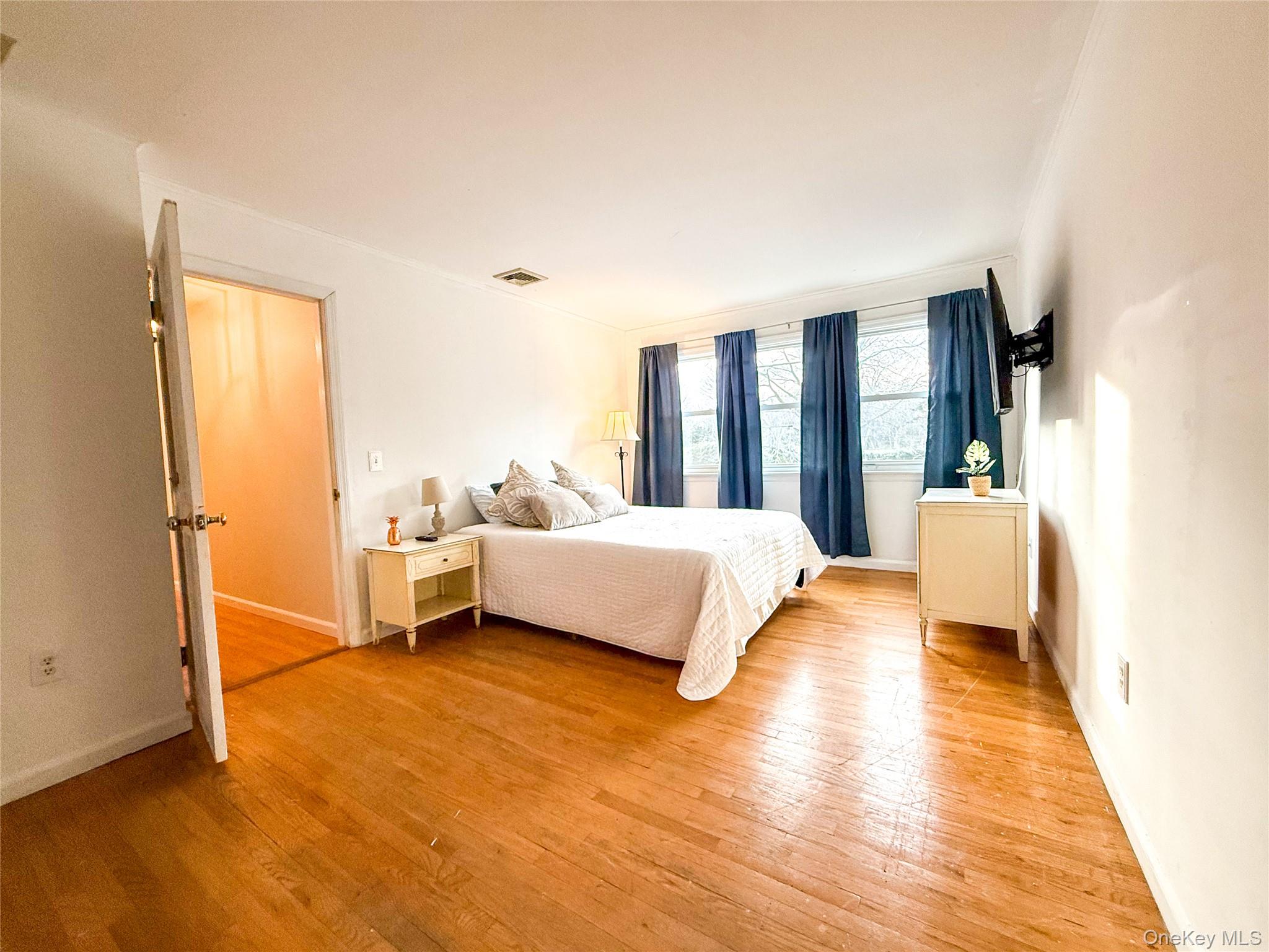 2340 Fairway Drive, Cutchogue, NY 11935