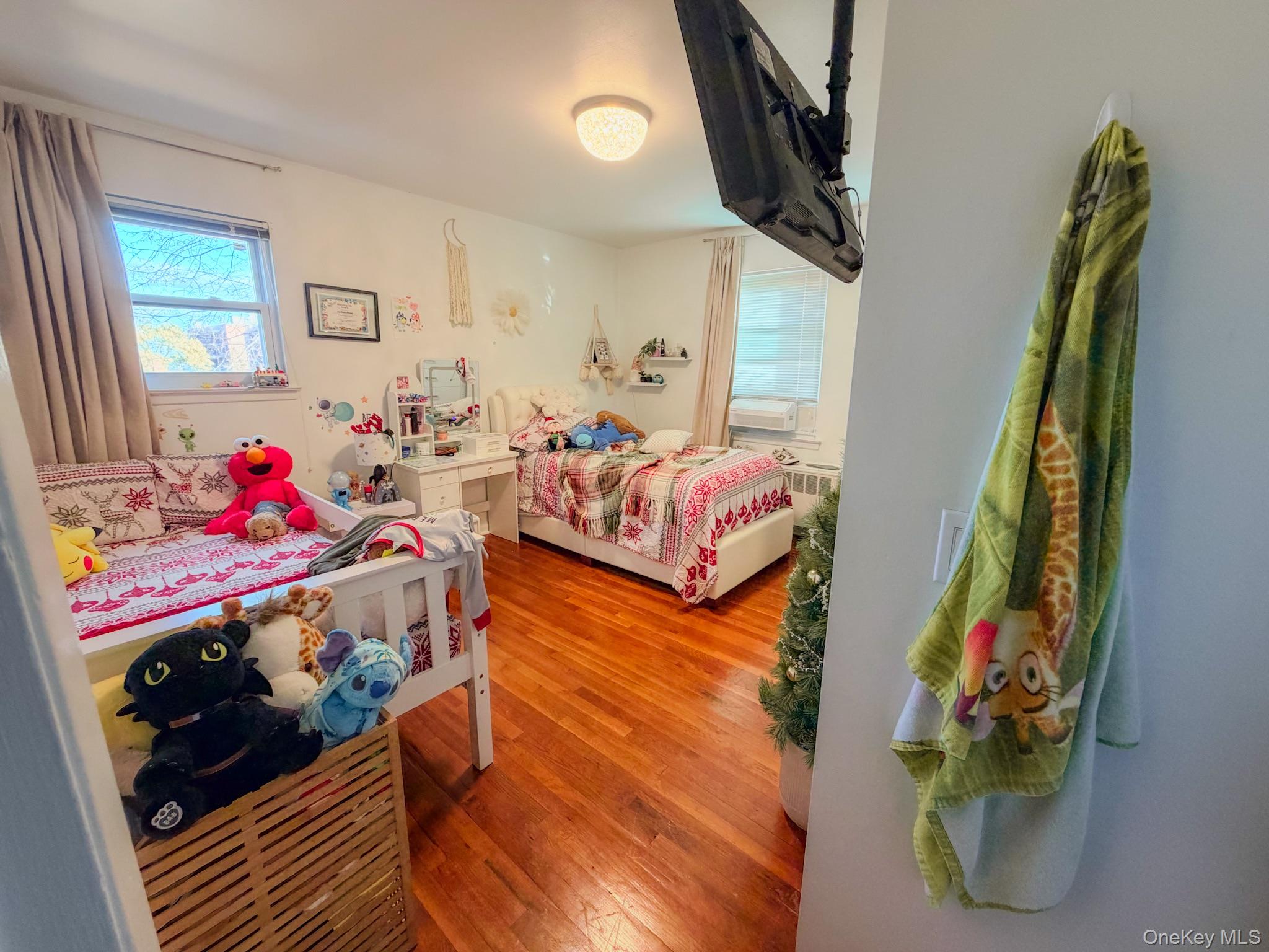 1110 Clarence Avenue, Bronx, NY 10465