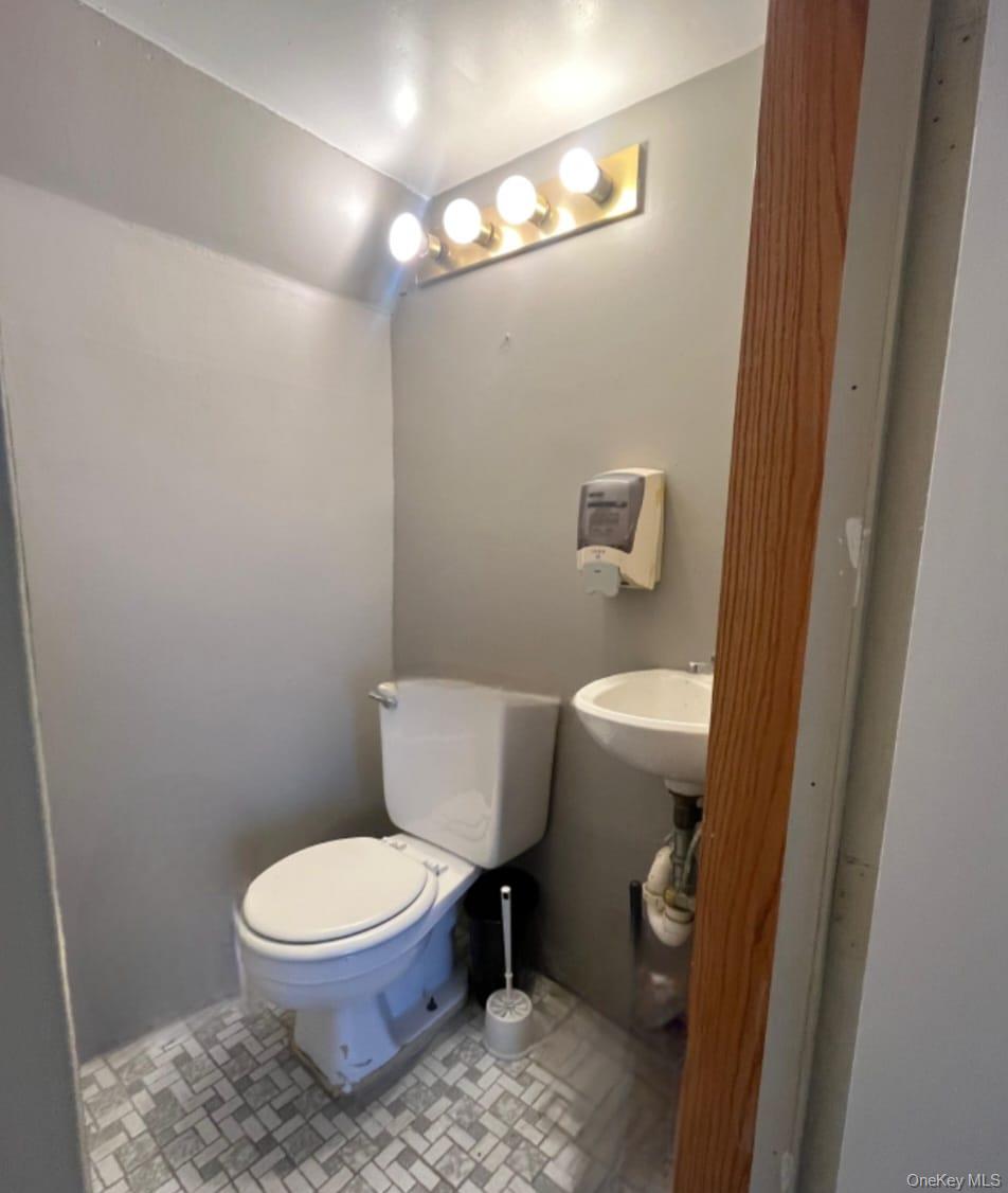 2866 Dewey Avenue, Bronx, NY 10465