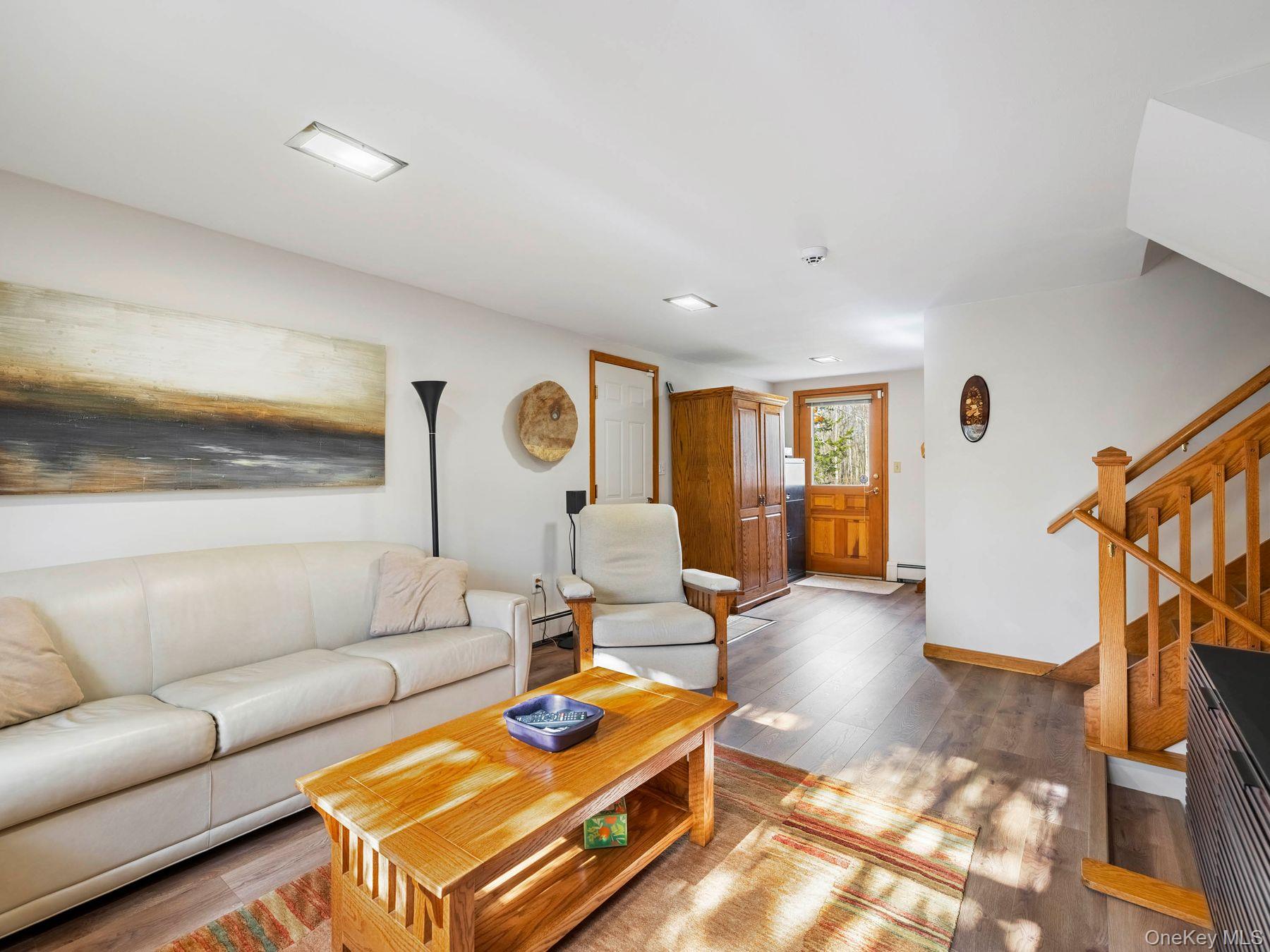 9 McAllister Drive, Pleasant Valley, NY 12569