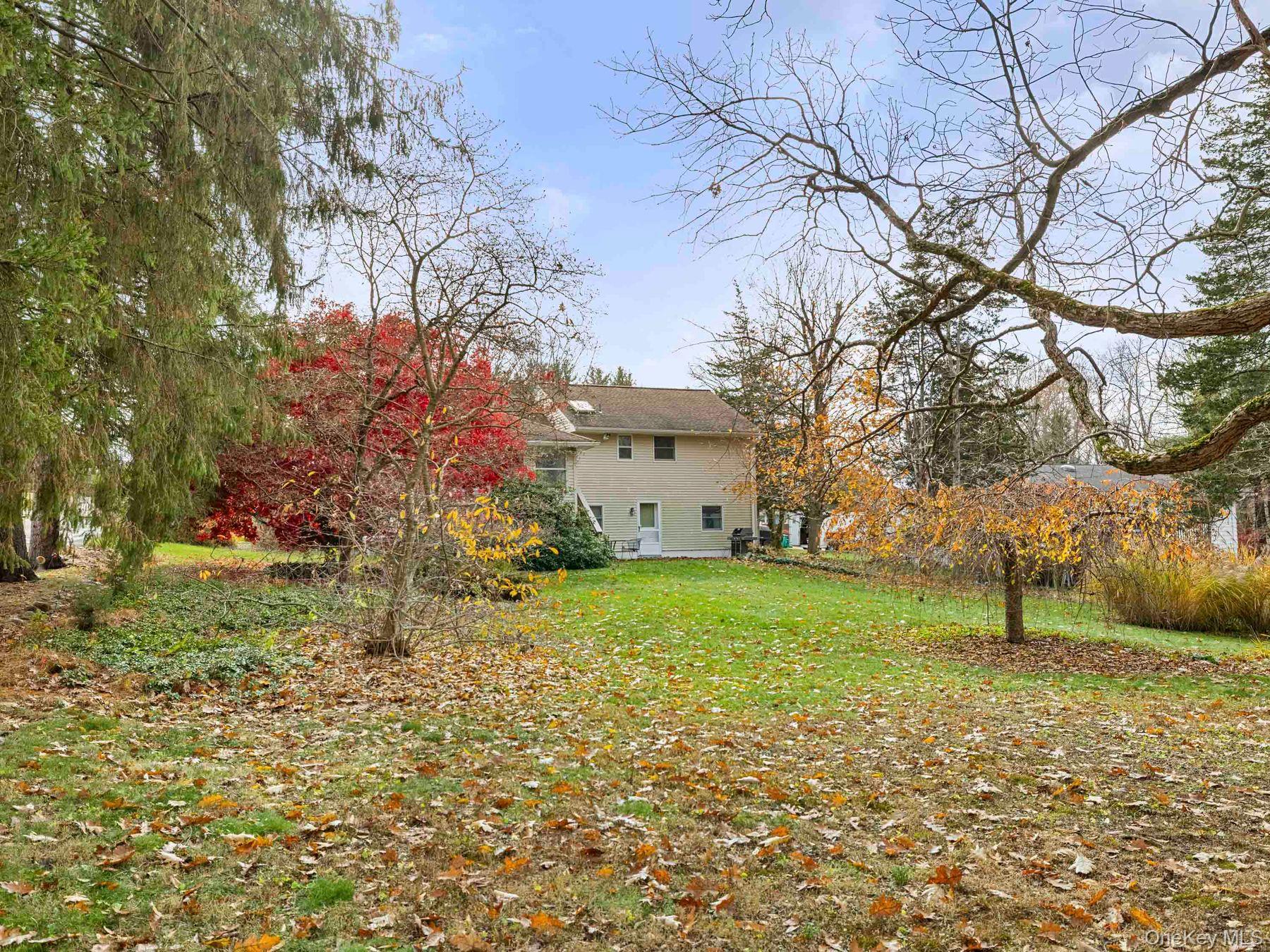 9 McAllister Drive, Pleasant Valley, NY 12569