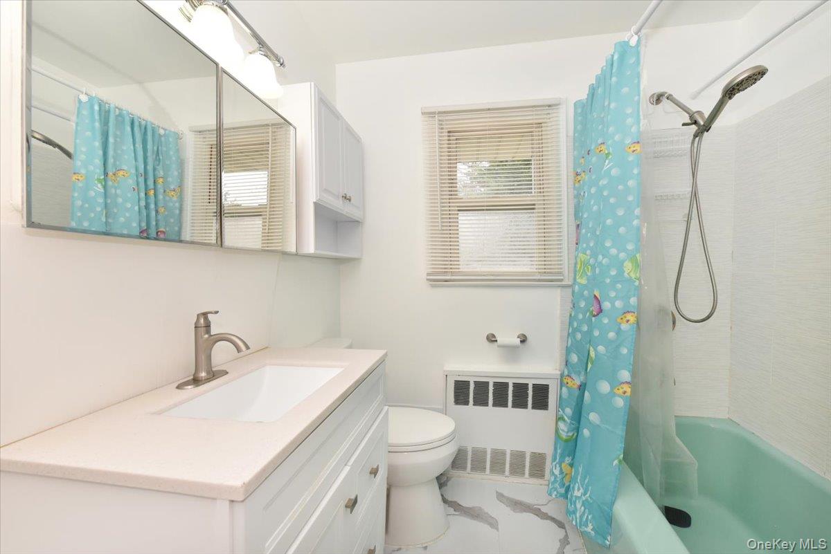 2203 Washington Street, Merrick, NY 11566