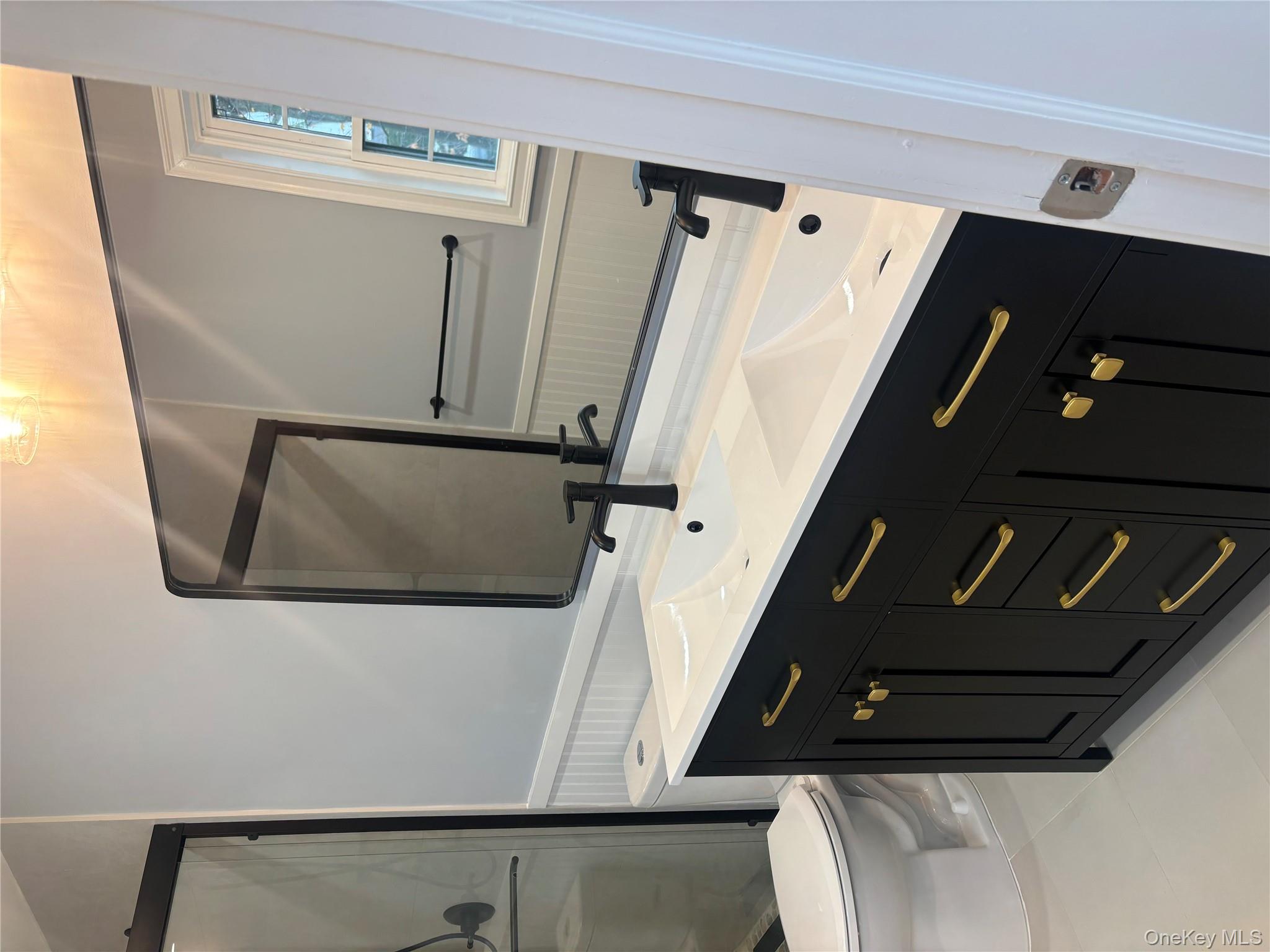 409 Bay Avenue, Patchogue, NY 11772