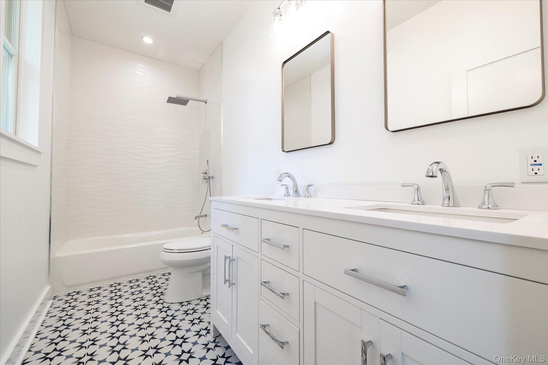 480 Ackerly Pond Lane, Southold, NY 11971