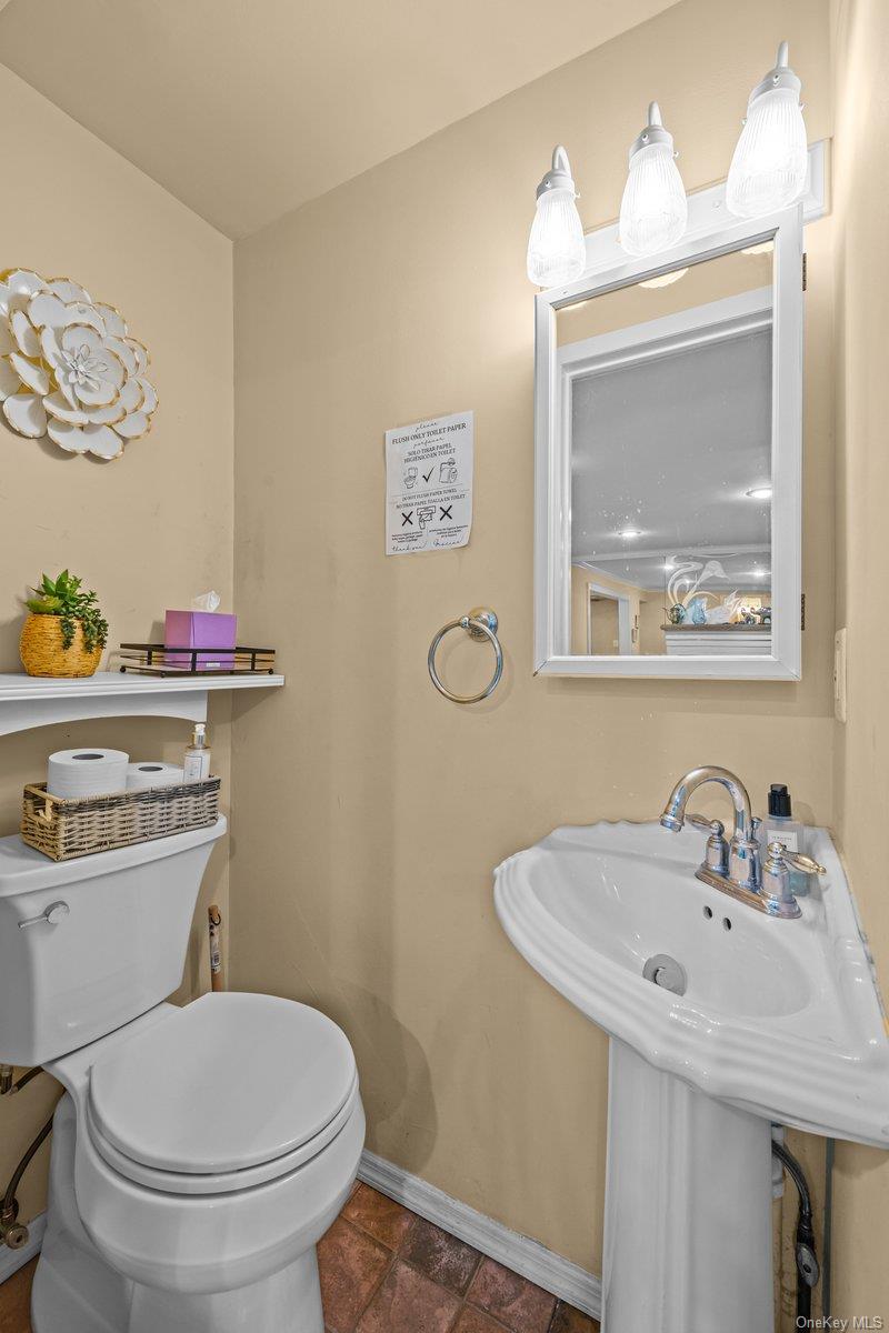 26 W 11th Street, Huntington Station, NY 11746