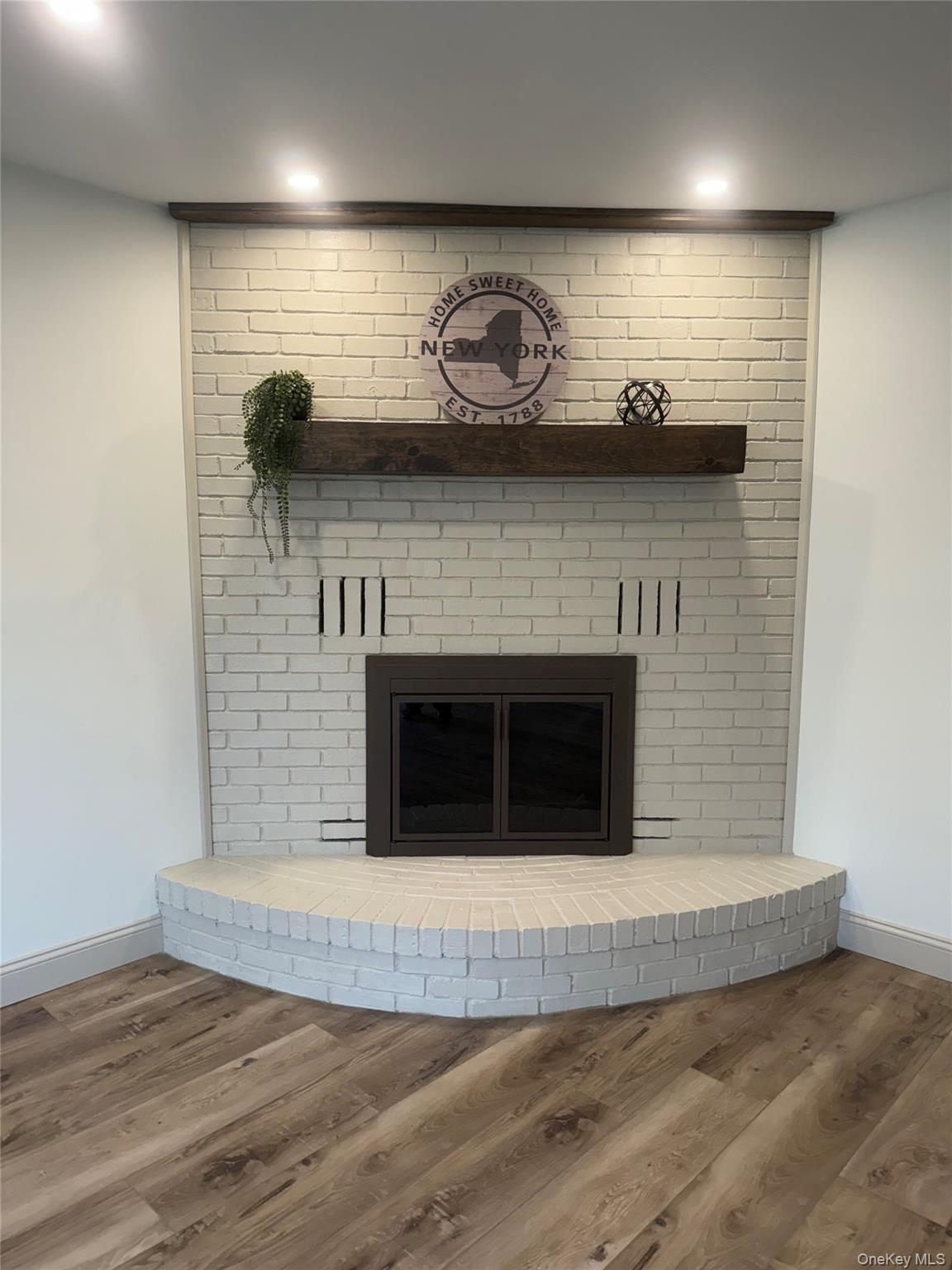 230 Homestead Village Drive, Warwick, NY 10990