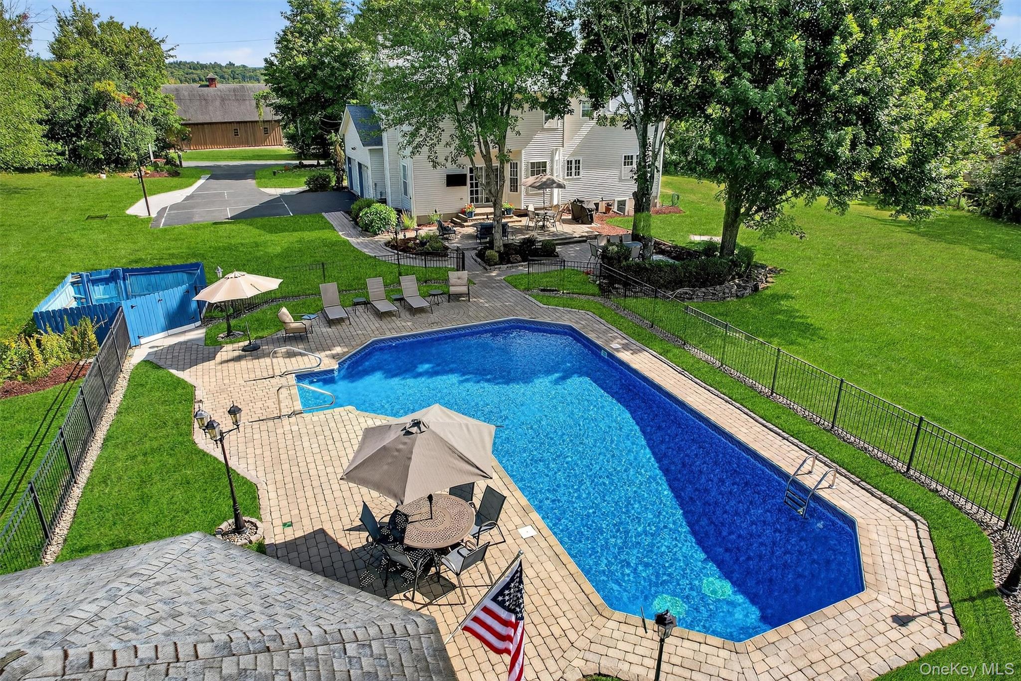 1 Fox Road, Florida, NY 10921