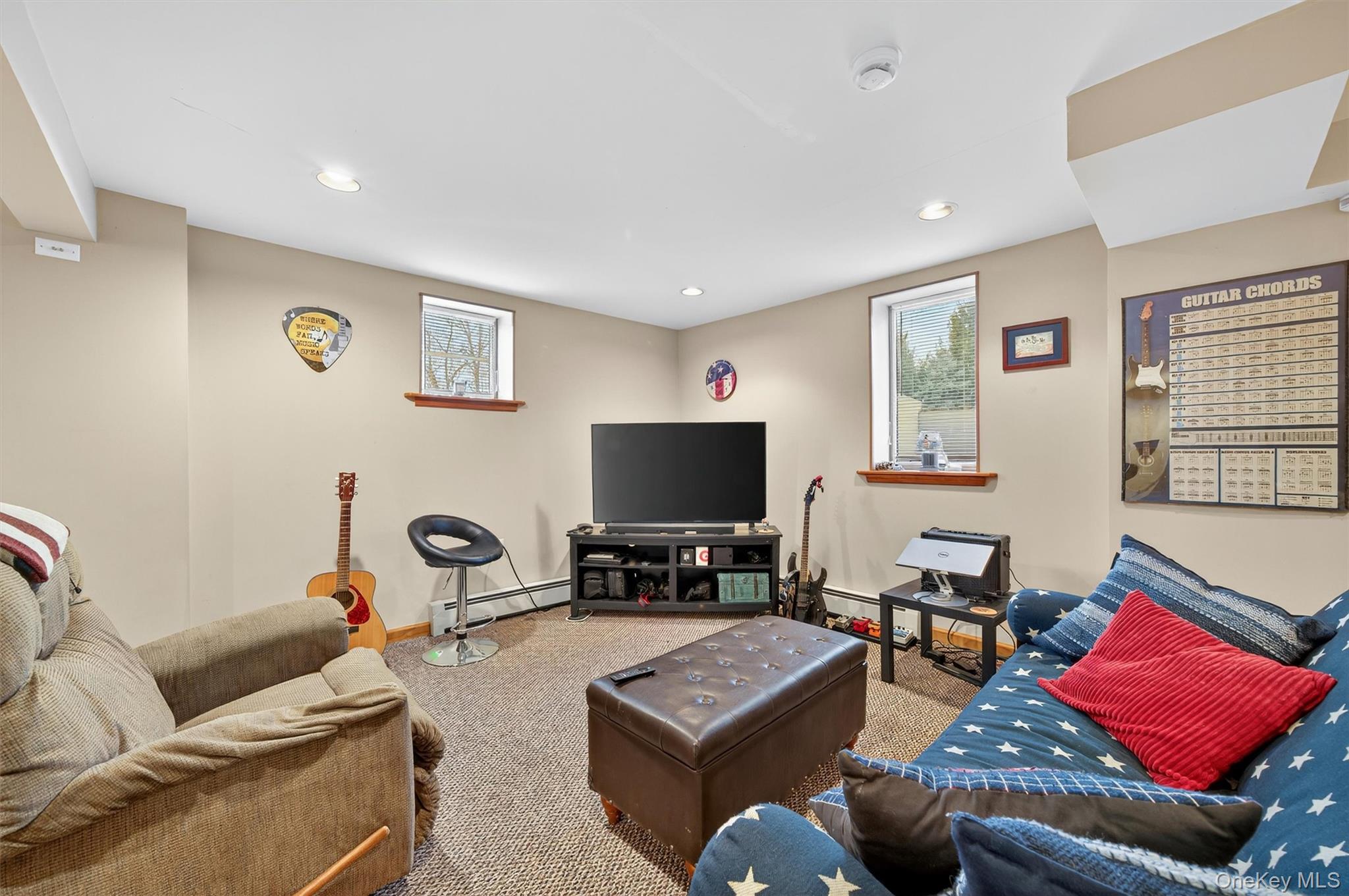 1 Fox Road, Florida, NY 10921