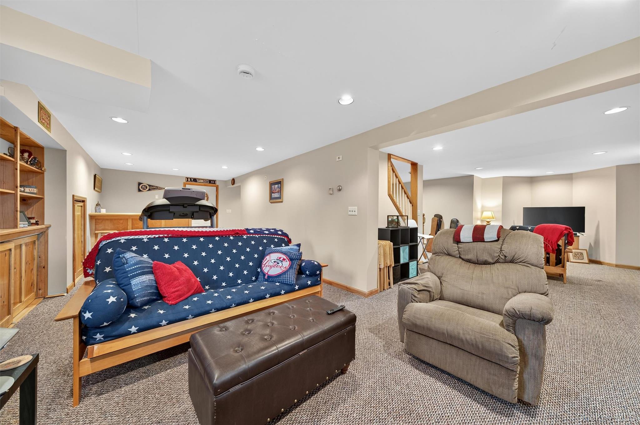 1 Fox Road, Florida, NY 10921