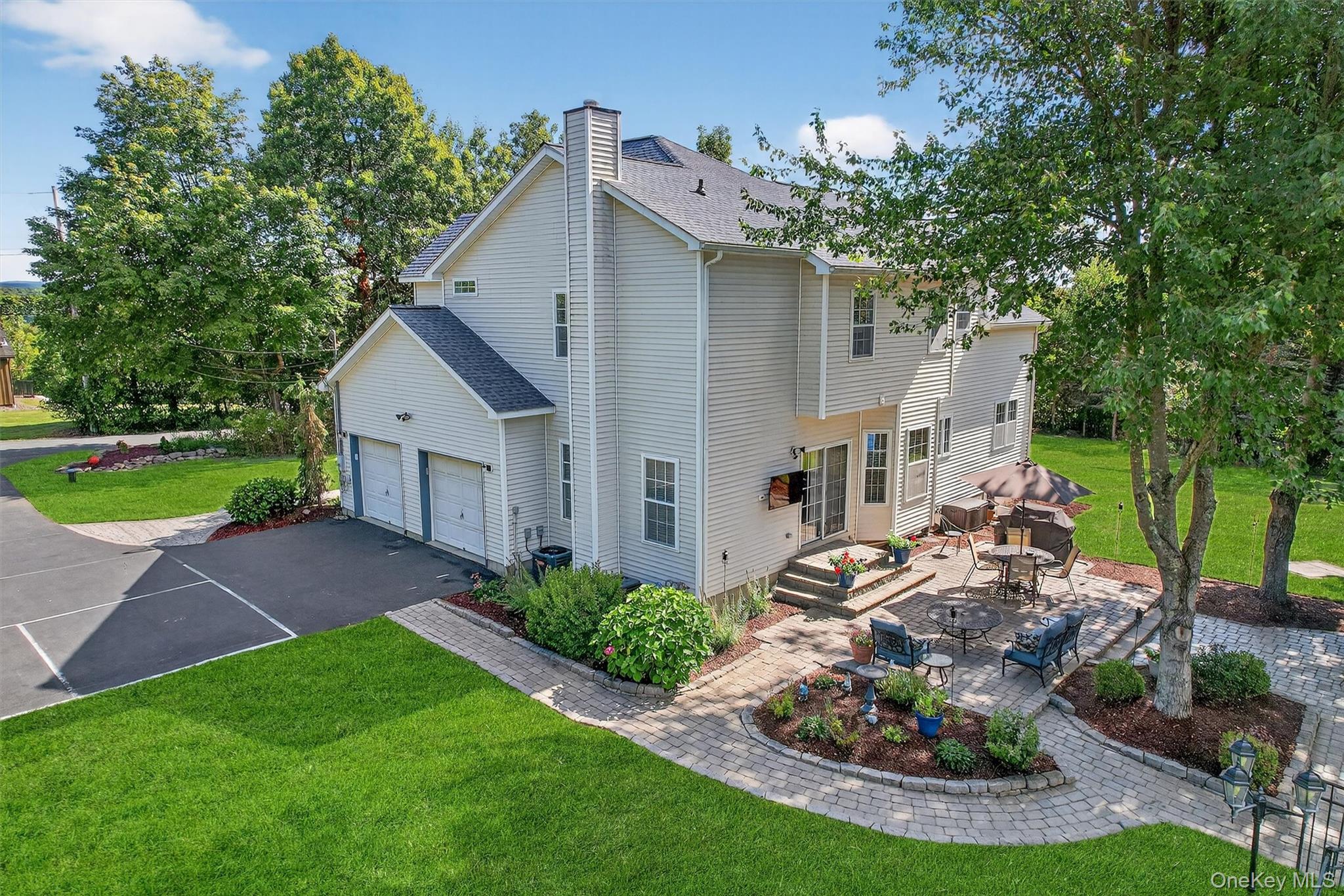 1 Fox Road, Florida, NY 10921