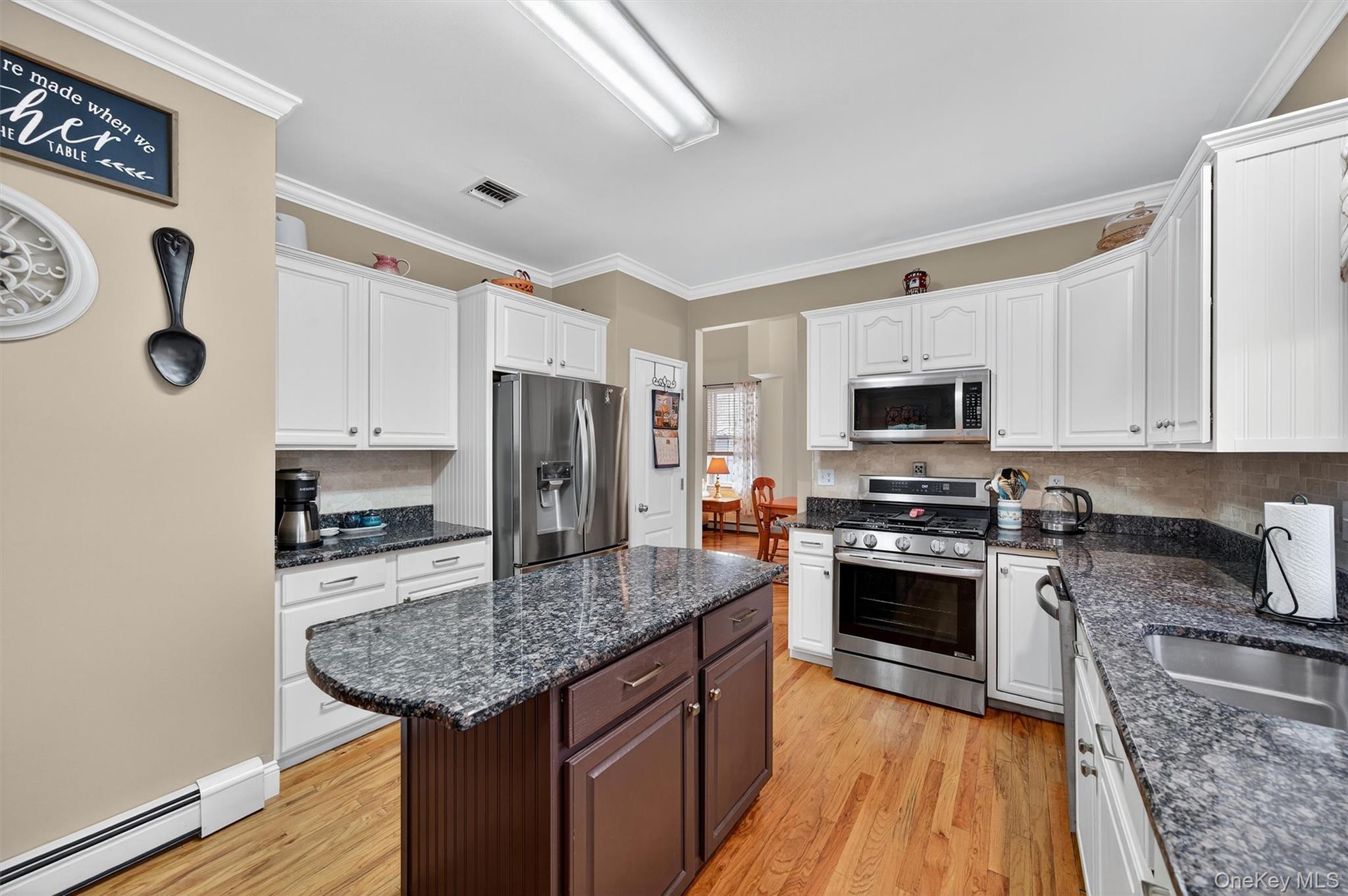 1 Fox Road, Florida, NY 10921