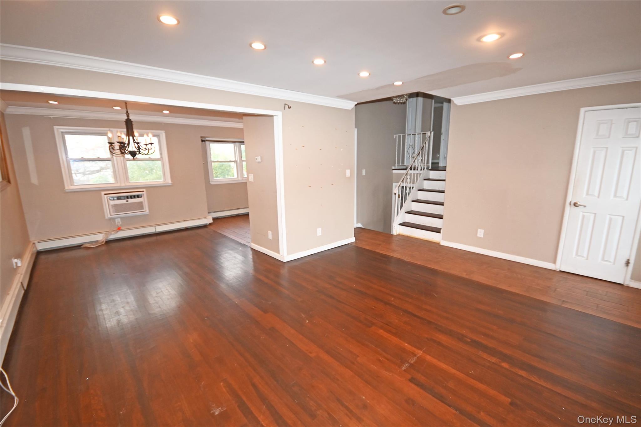 89 Osborne Road, West Hempstead, NY 11552