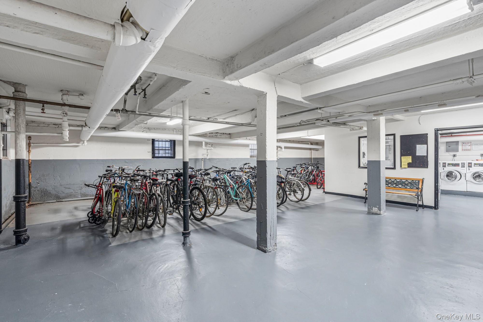 45 Kew Gardens Road # 4A, Kew Gardens, NY 11415