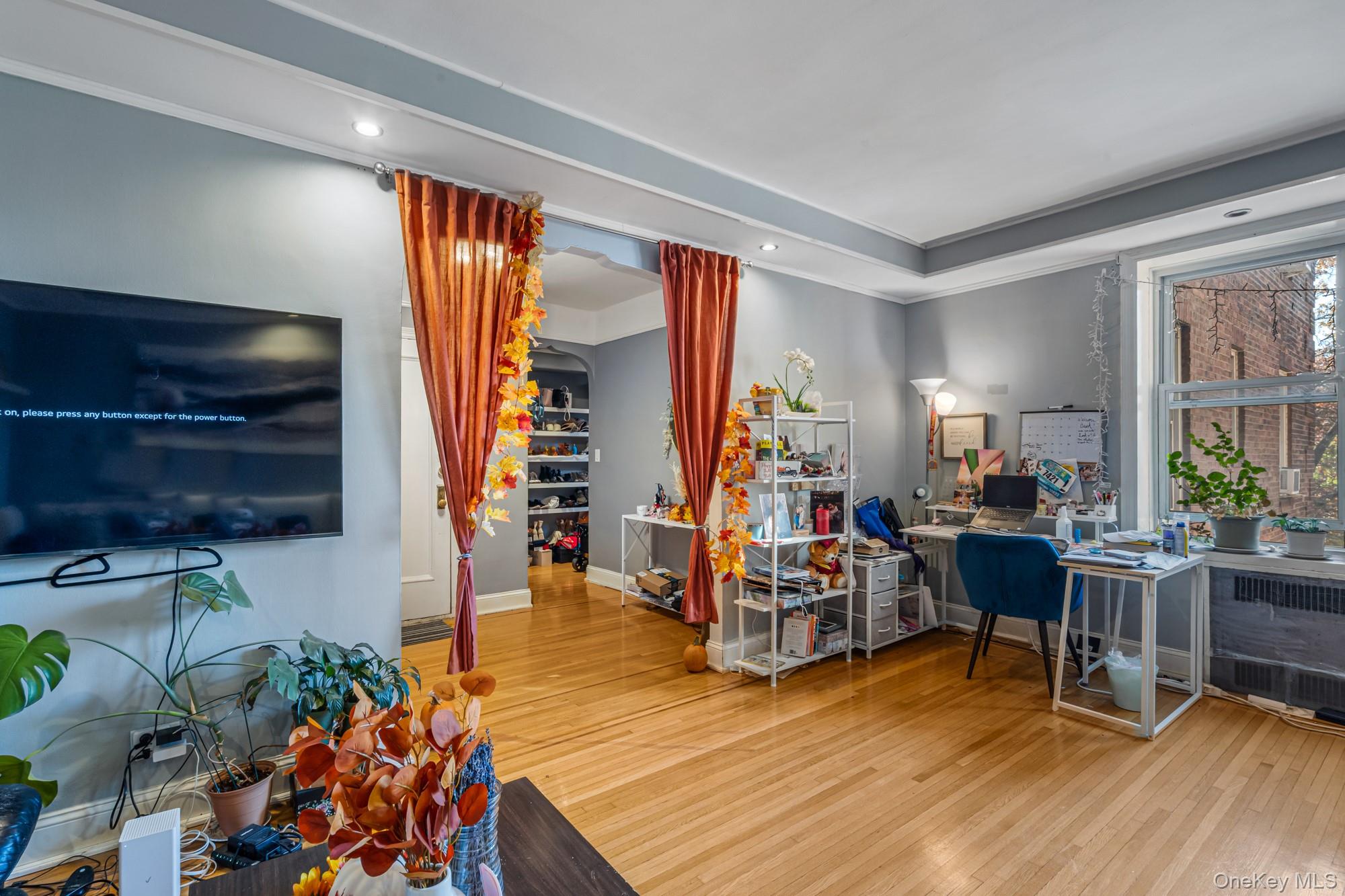 45 Kew Gardens Road # 4A, Kew Gardens, NY 11415