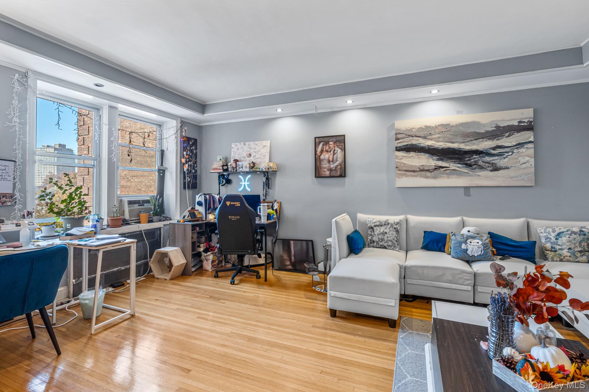 45 Kew Gardens Road # 4A, Kew Gardens, NY 11415