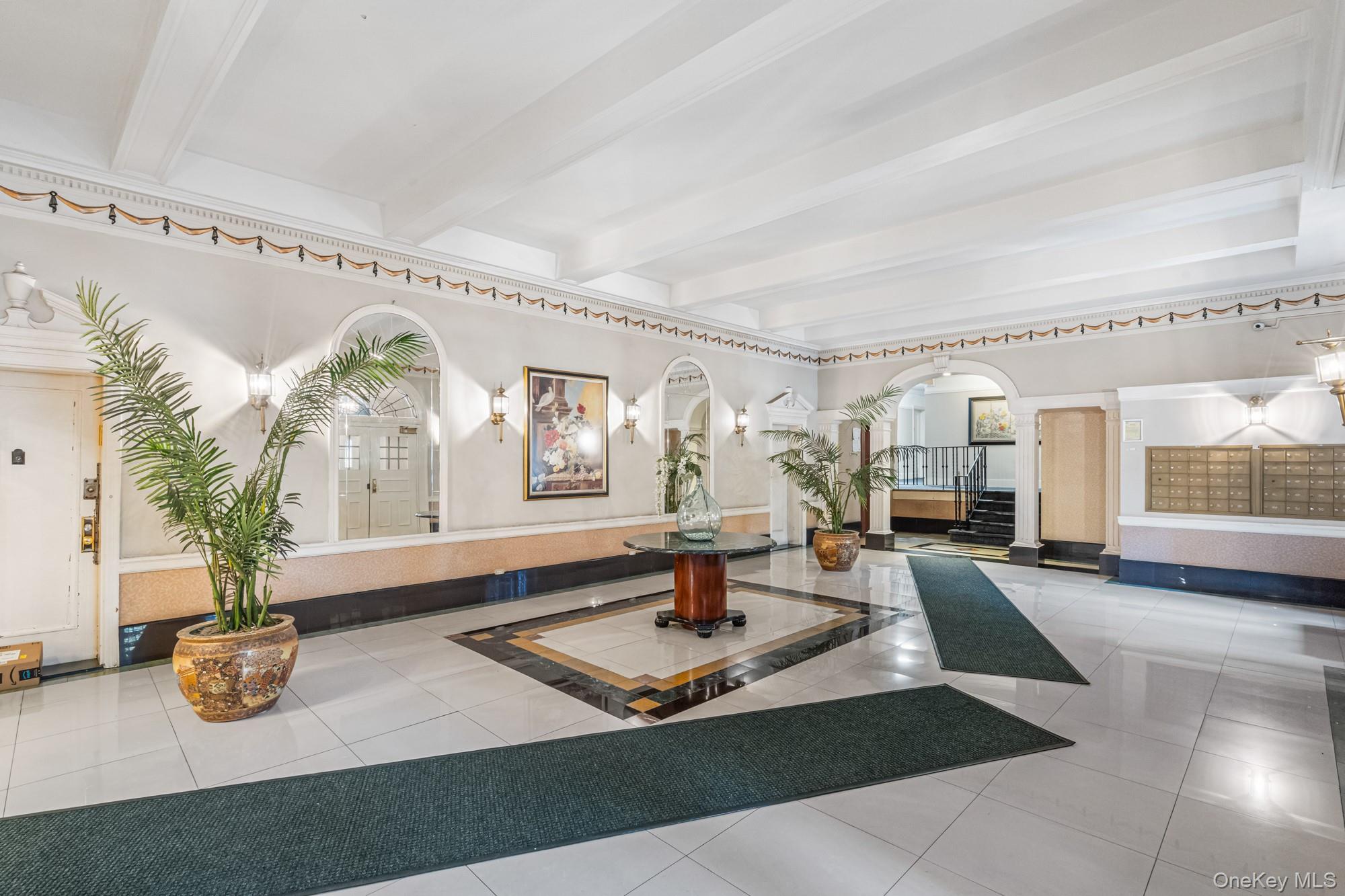 45 Kew Gardens Road # 4A, Kew Gardens, NY 11415