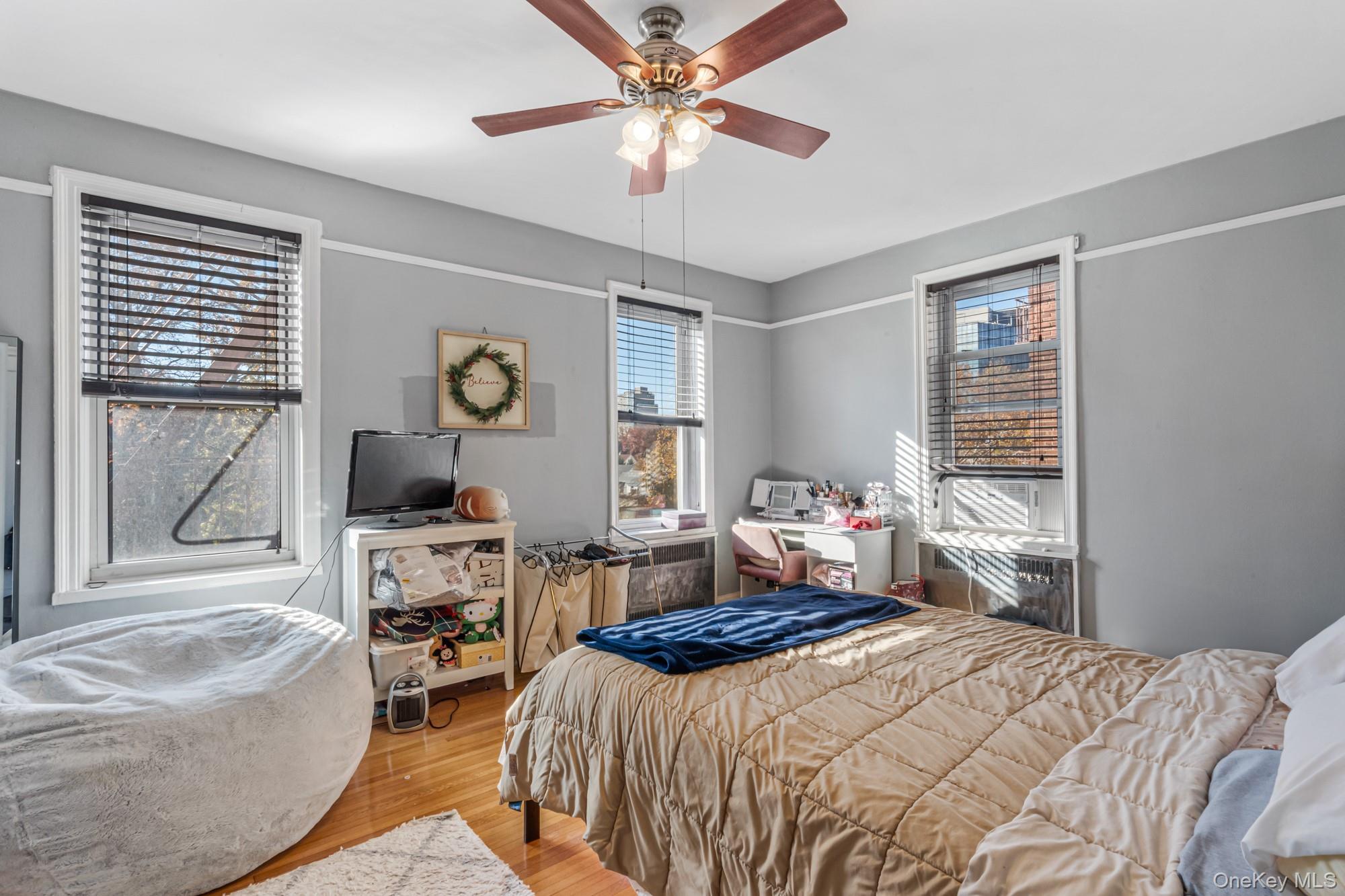 45 Kew Gardens Road # 4A, Kew Gardens, NY 11415