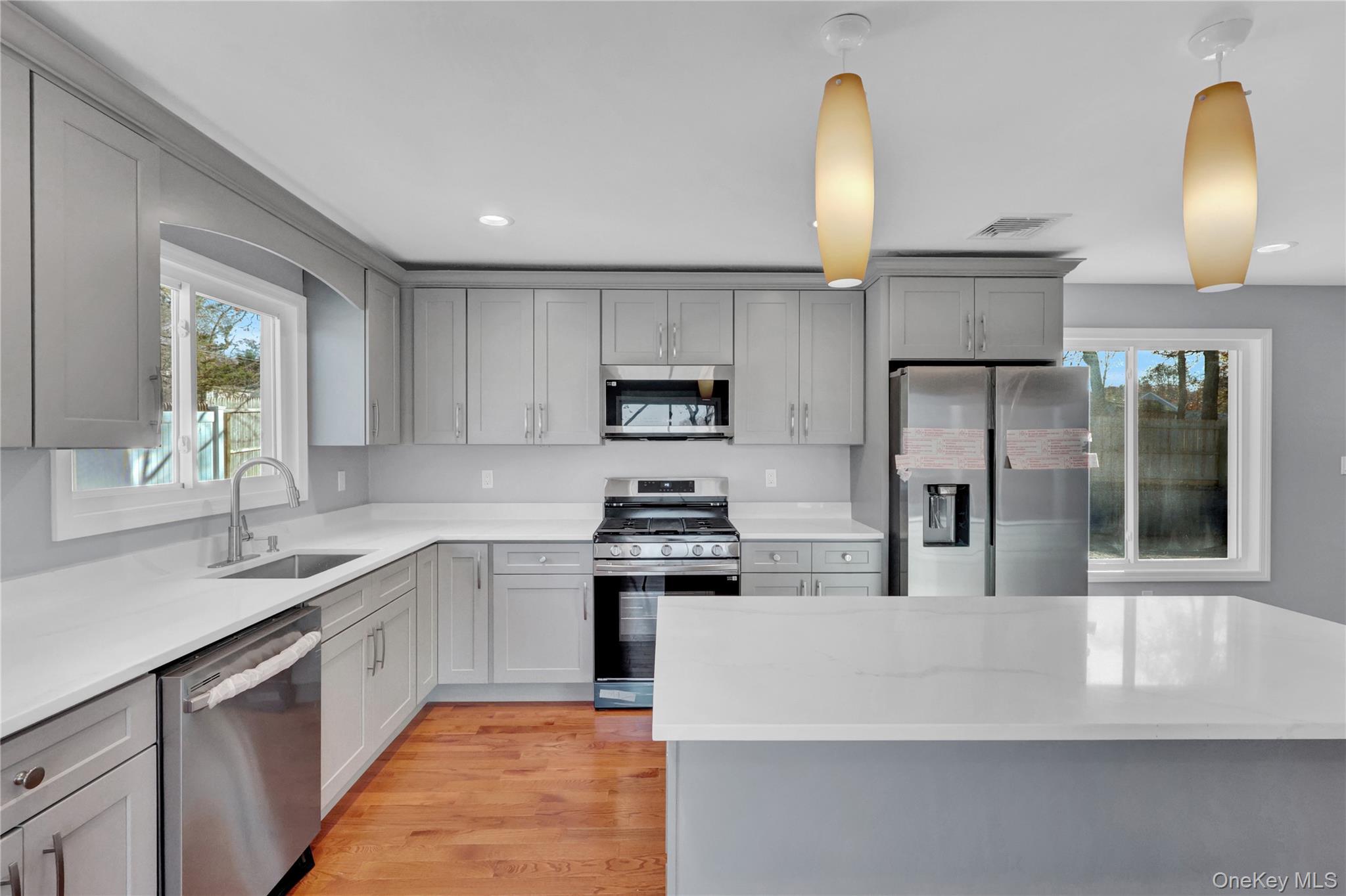 6 Renee Court, Centereach, NY 11720