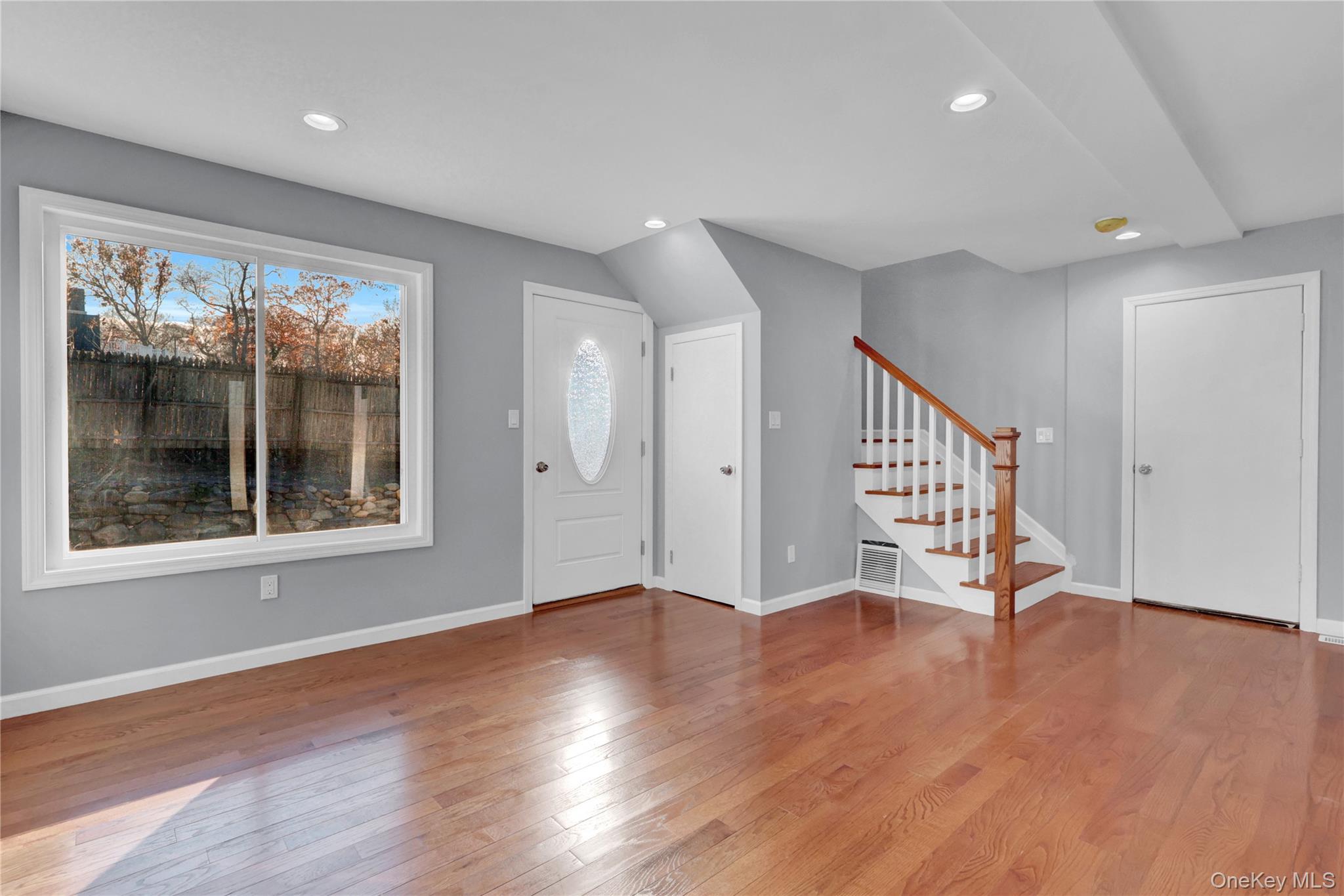 6 Renee Court, Centereach, NY 11720