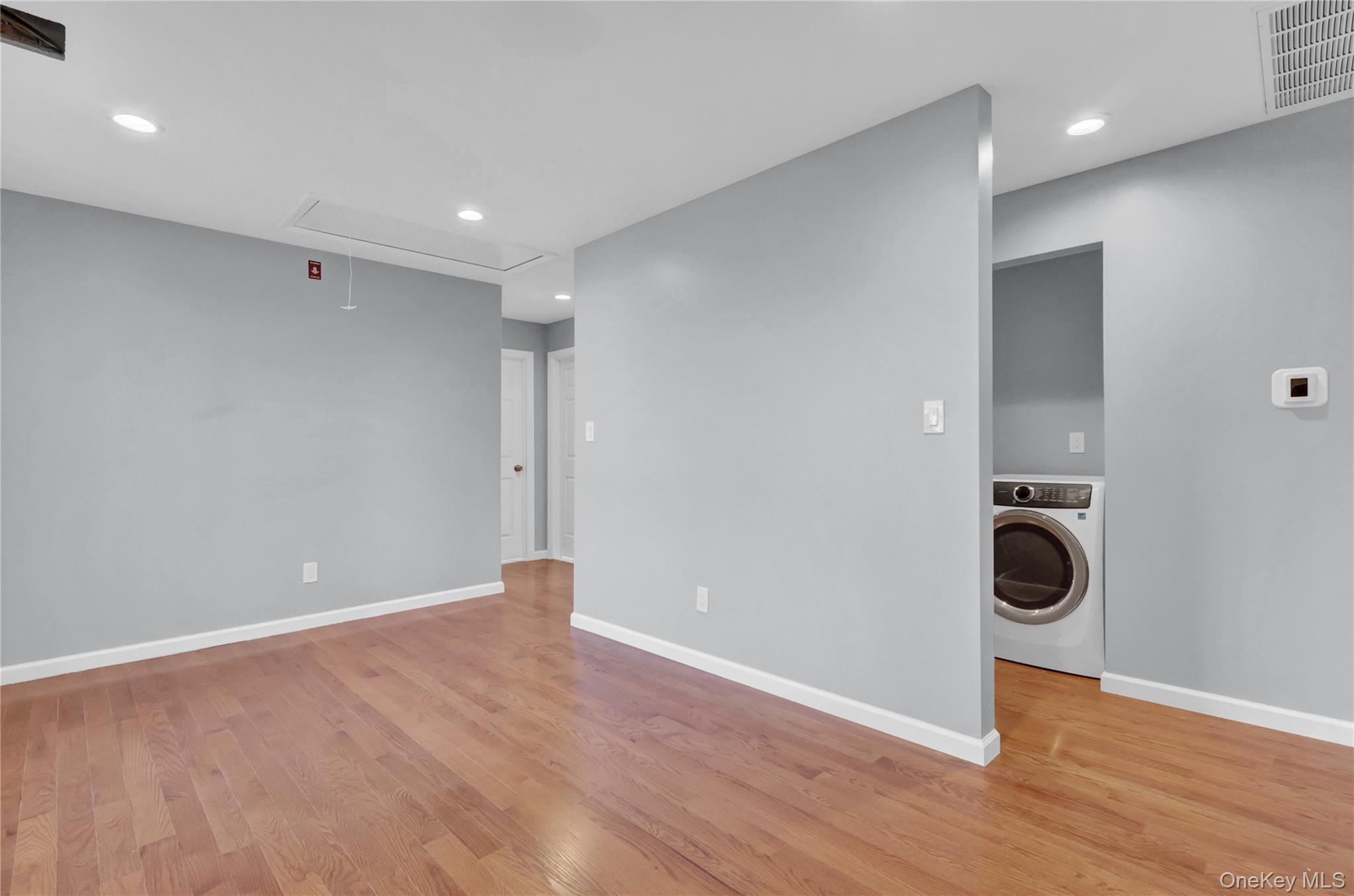 6 Renee Court, Centereach, NY 11720