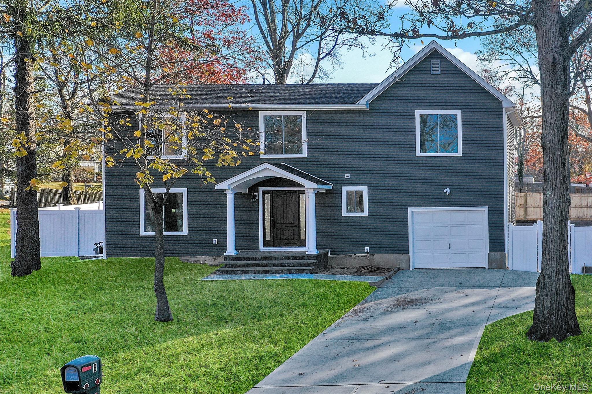 6 Renee Court, Centereach, NY 11720