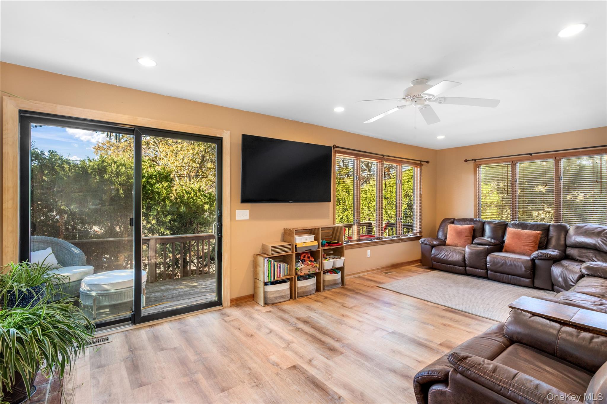 8 Hill Drive, Riverhead, NY 11901