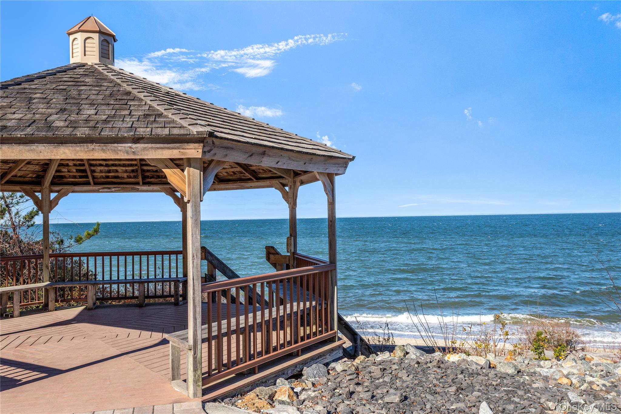 8 Hill Drive, Riverhead, NY 11901