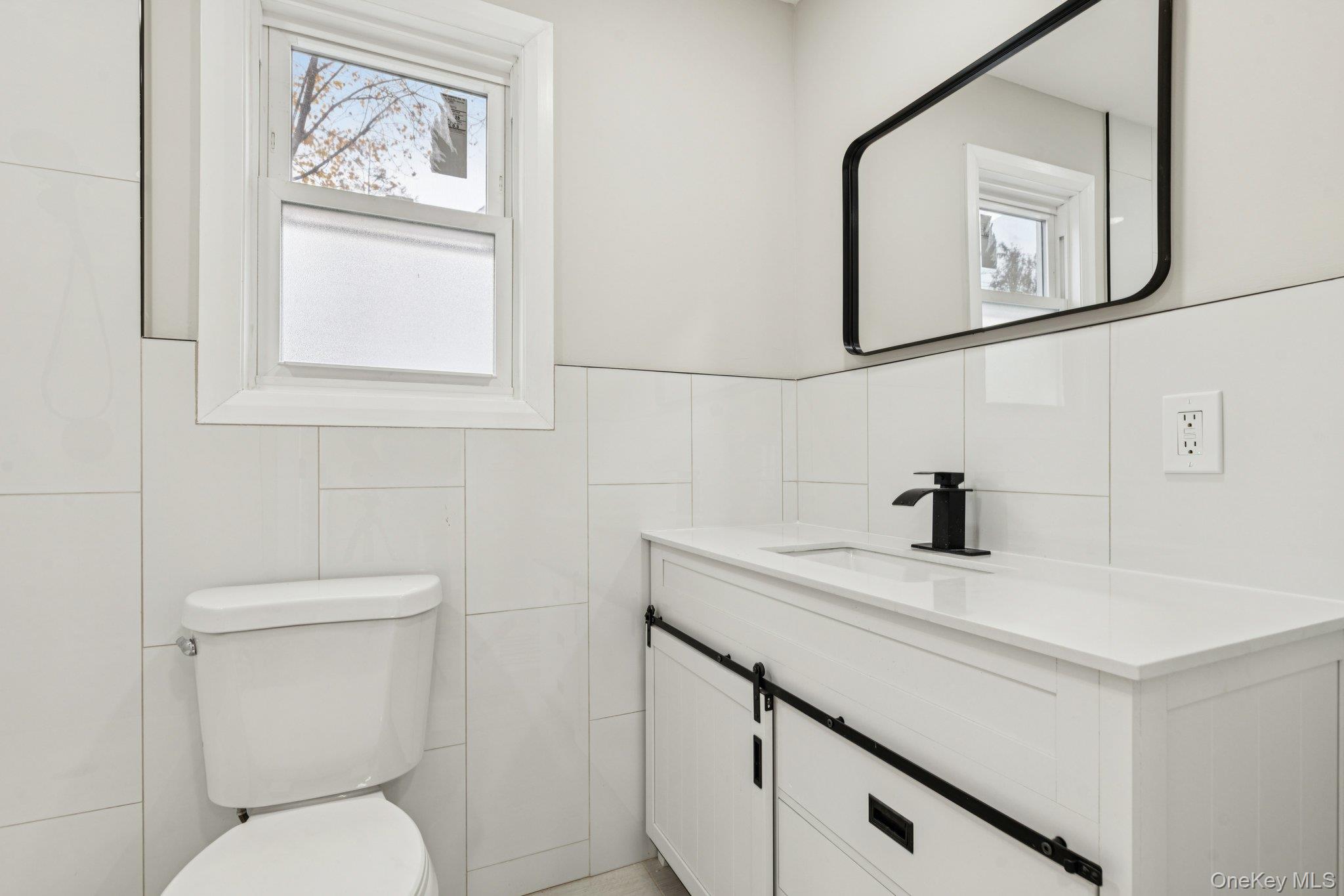 41 leyden Street, Huntington Station, NY 11746