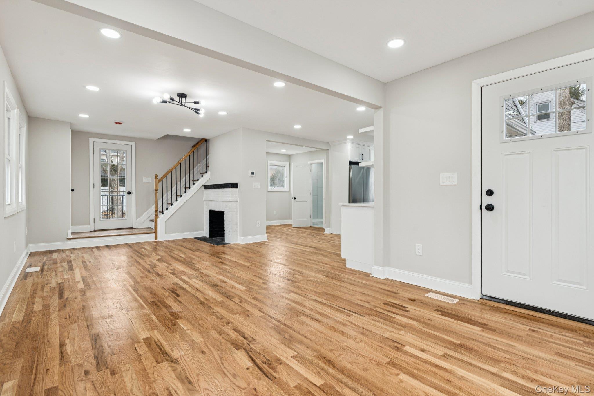 41 leyden Street, Huntington Station, NY 11746