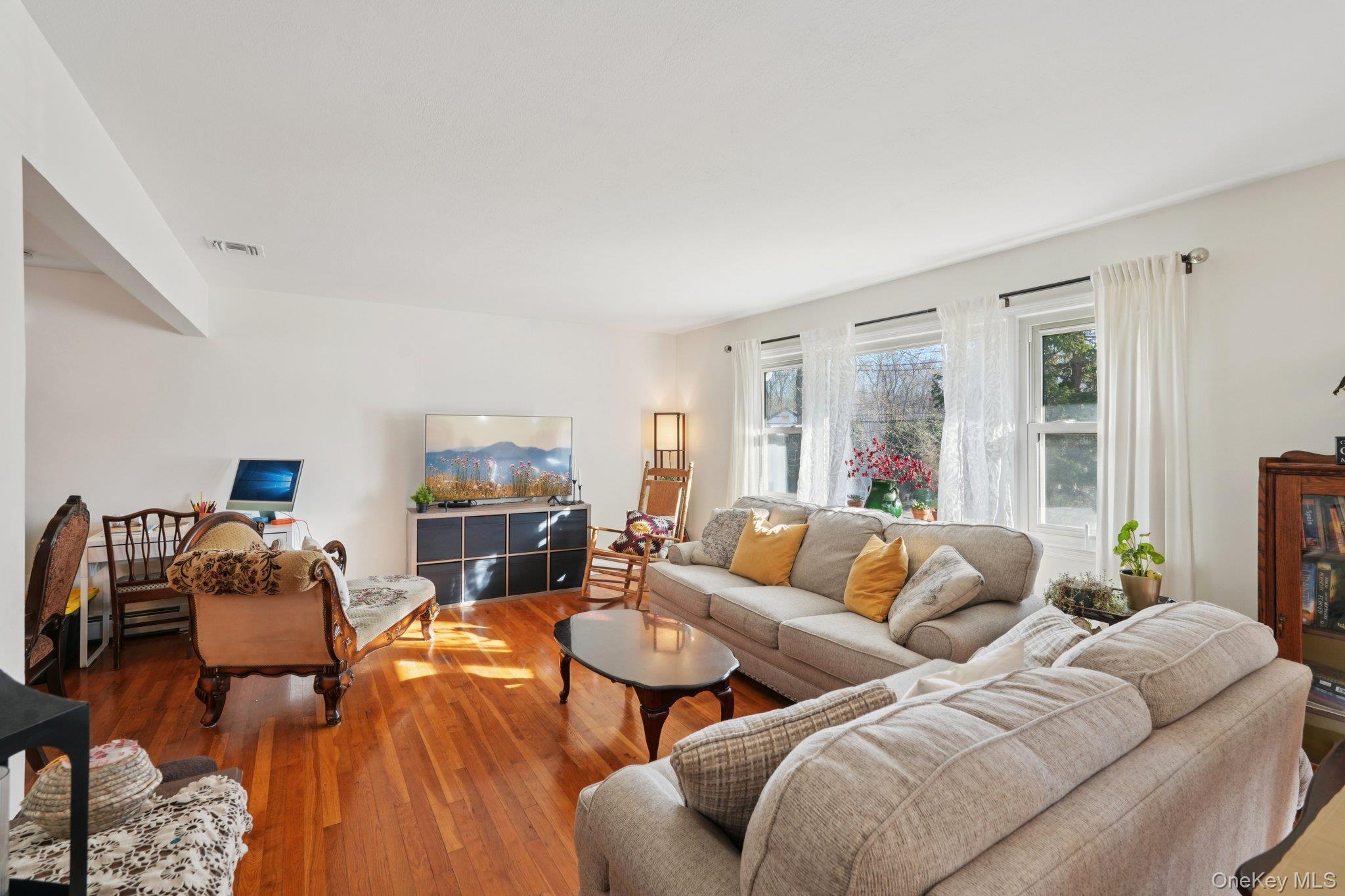 52 Pinebrook Road, Monsey, NY 10952